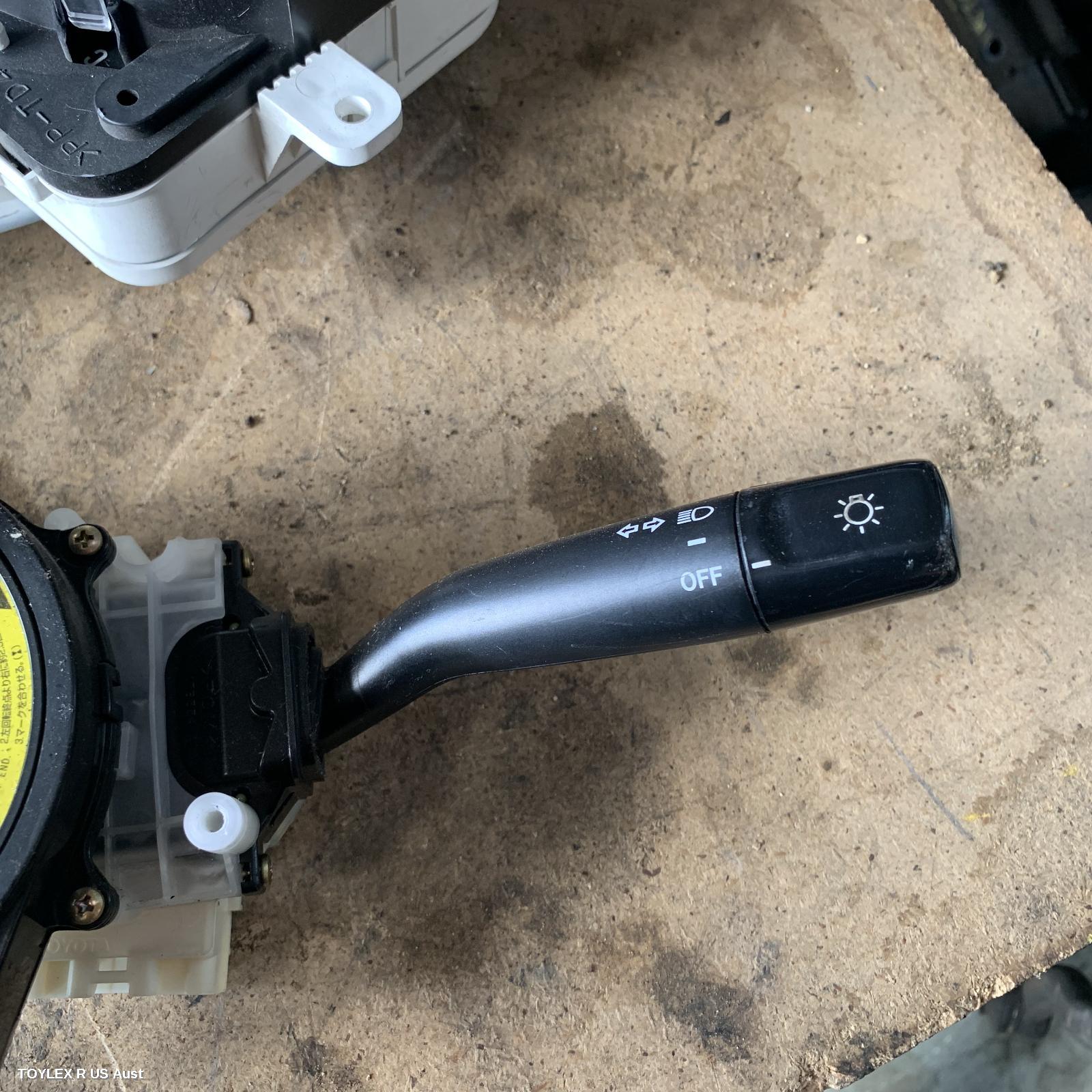 TOYOTA AVALON 2004 Combination Switch FLASHER SWITCH, MCX10R, NON GRANDE TYPE