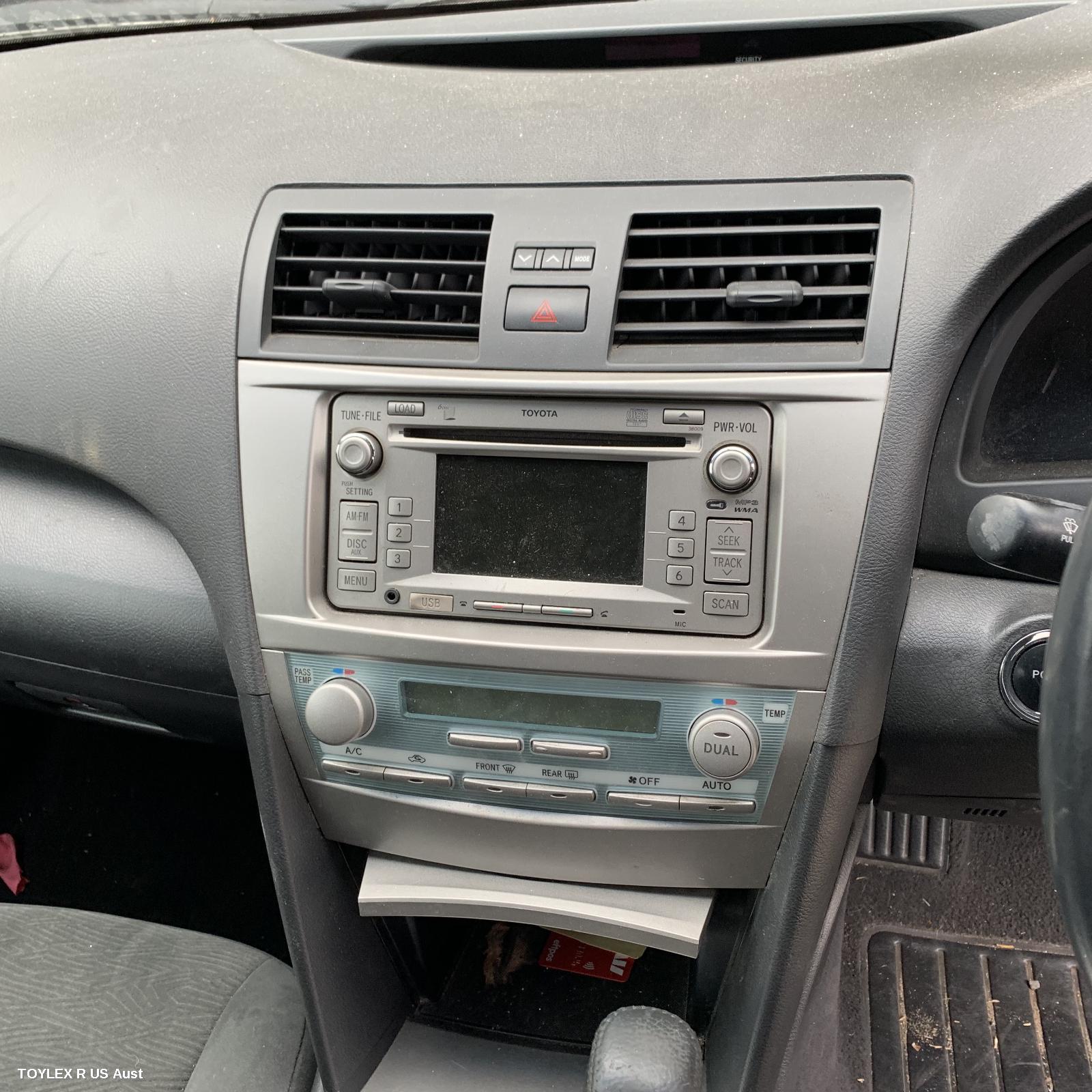 TOYOTA CAMRY 2010 Radio/Cd/Dvd/Sat/Tv CD STACKER-6 DISC, ACV40, W/ BLUETOOTH & REVERSE CAMERA TYPE