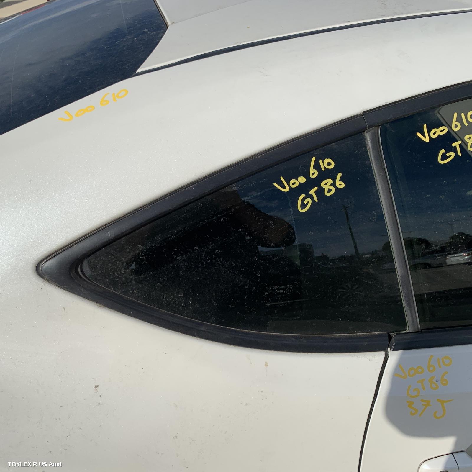TOYOTA 86 2013 Right Rear Side Glass ZN6