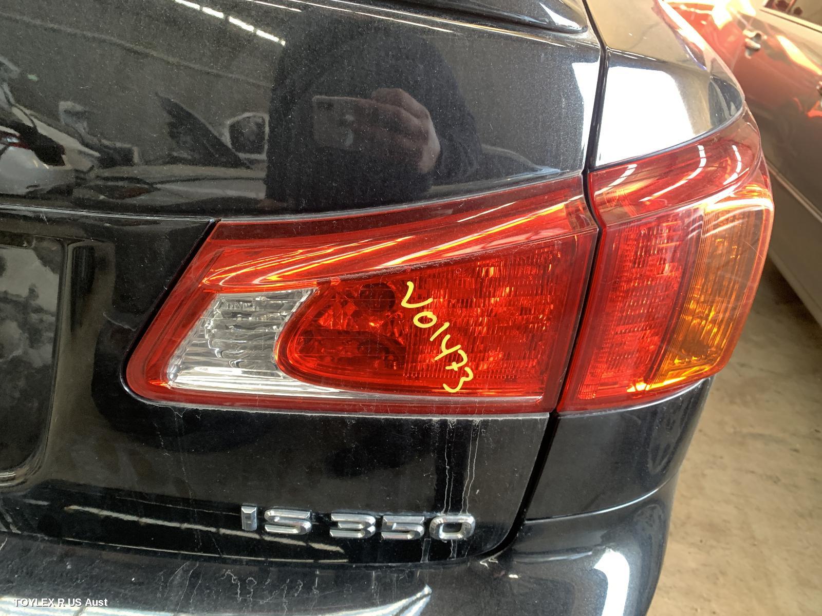 LEXUS IS250/IS250C 2011 Rear Garnish IS250/IS350, BOOTLID LAMP (RH SIDE), GSE20R/GSE21R, SEDAN