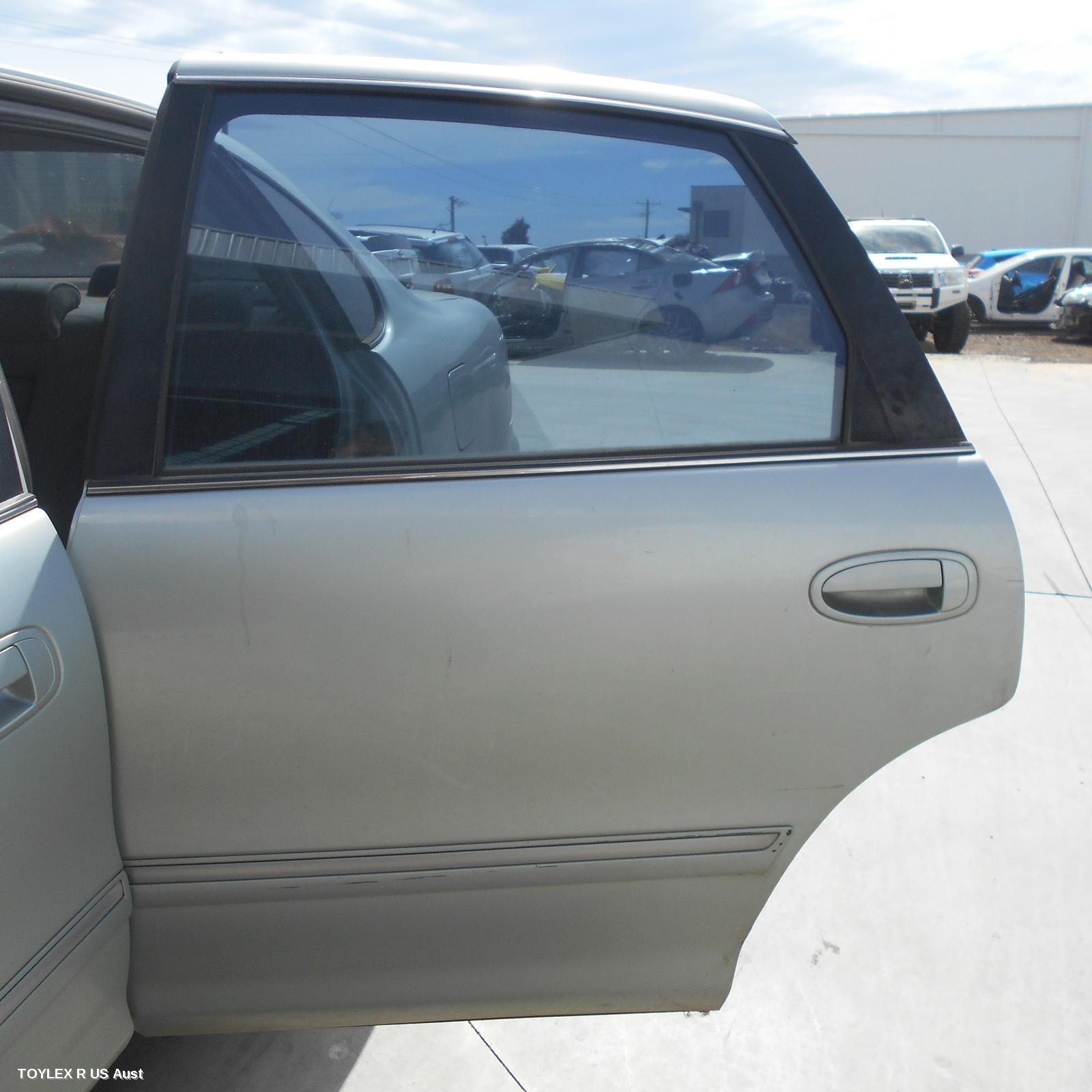 TOYOTA AVALON 2003 Left Rear Door/Sliding MCX10R