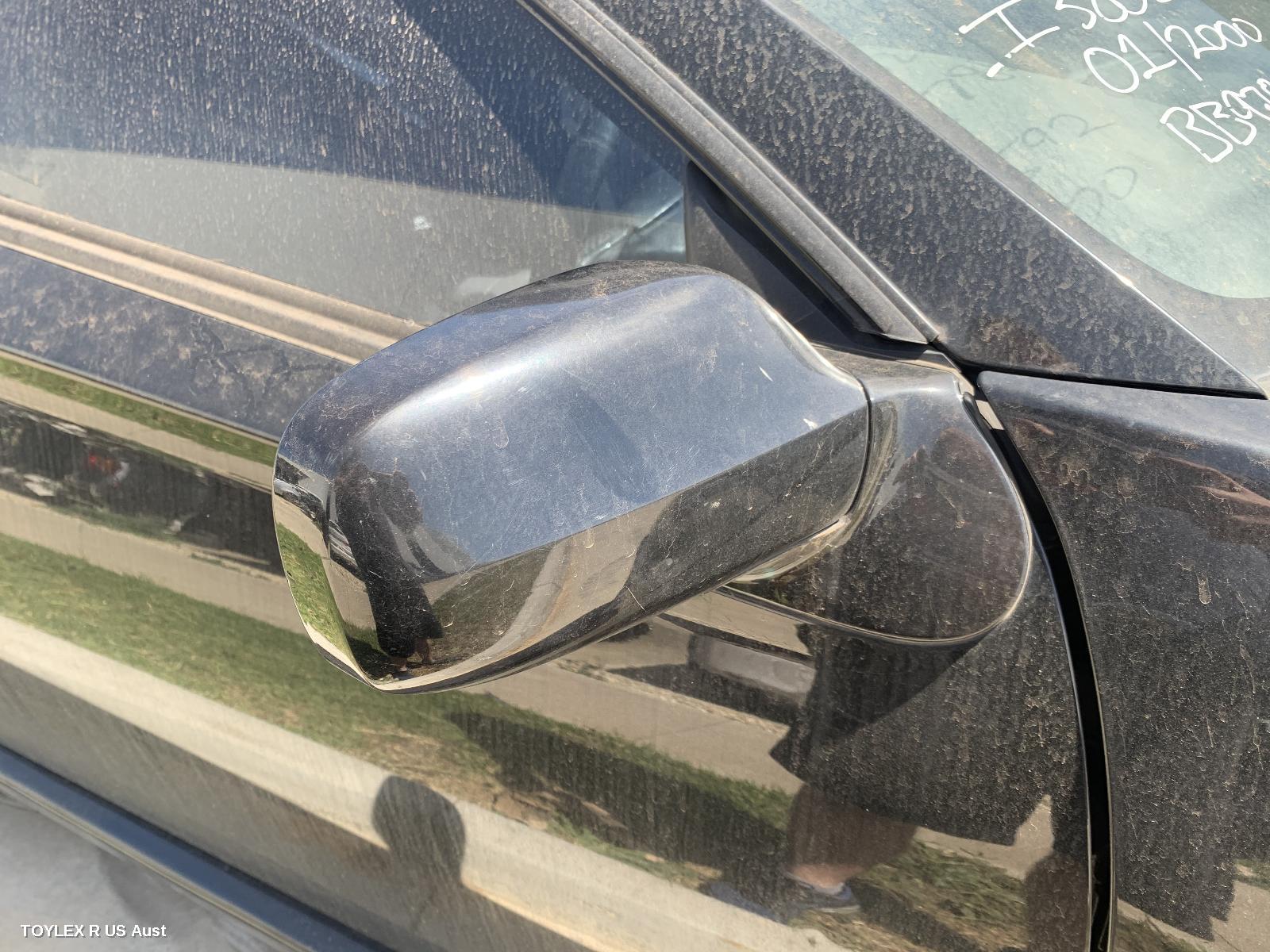 TOYOTA CELICA 2000 Right Door Mirror ZZT231, COLOUR CODED
