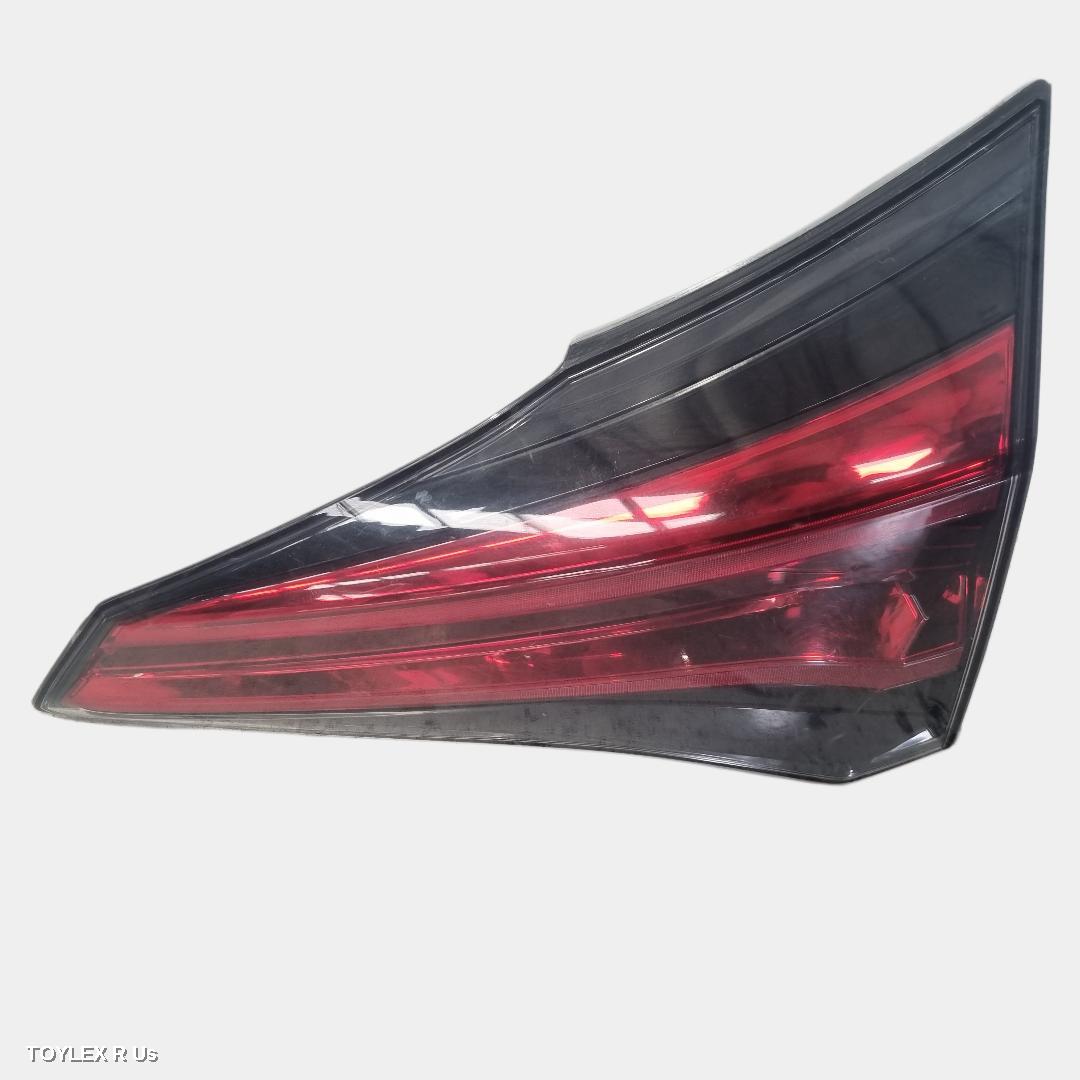 TOYOTA RAV4 2017 Rear Garnish TAILGATE LAMP (RH SIDE), XA40