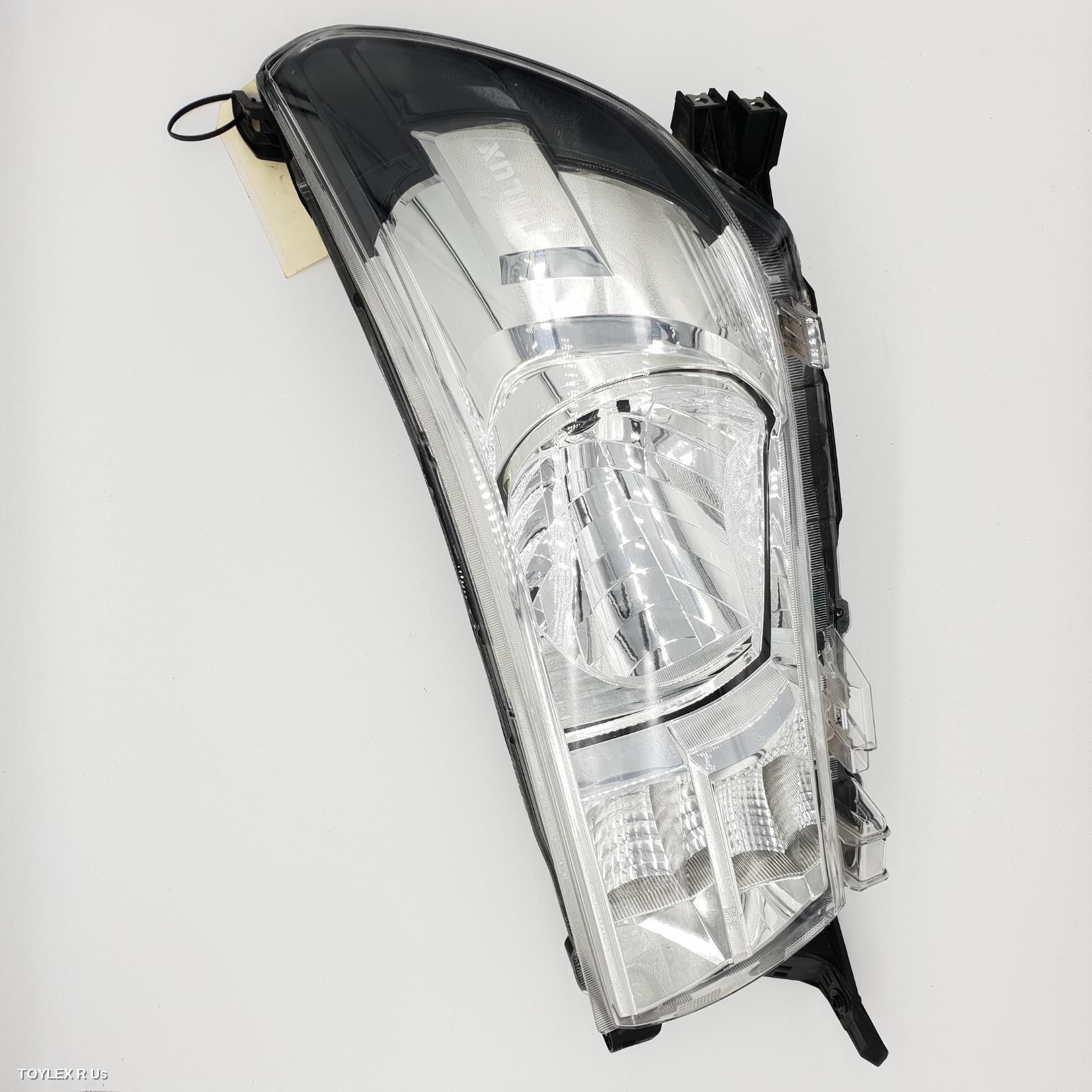TOYOTA HILUX 2018 Left Headlamp