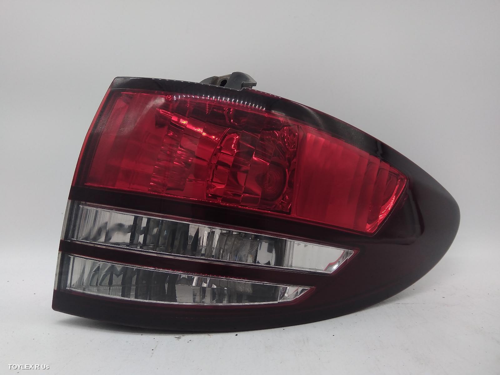 TOYOTA TARAGO 2003 Right Taillight ACR30 (AUST TYPE), 06/00-06/03 8155128301