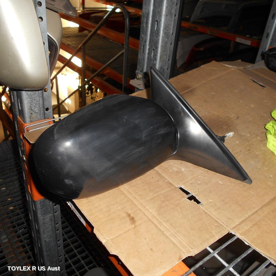 TOYOTA CAMRY 2003 Right Door Mirror SK36, BLACK