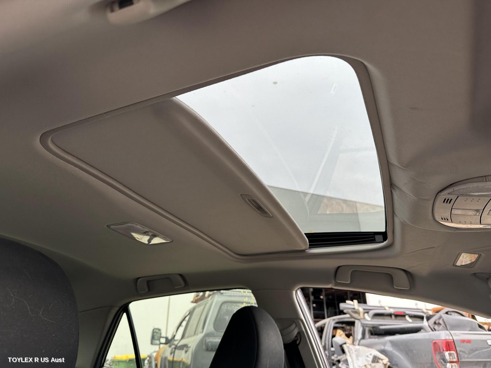 TOYOTA COROLLA 2011 Roof Glass/Sunroof/T ZRE152/153R