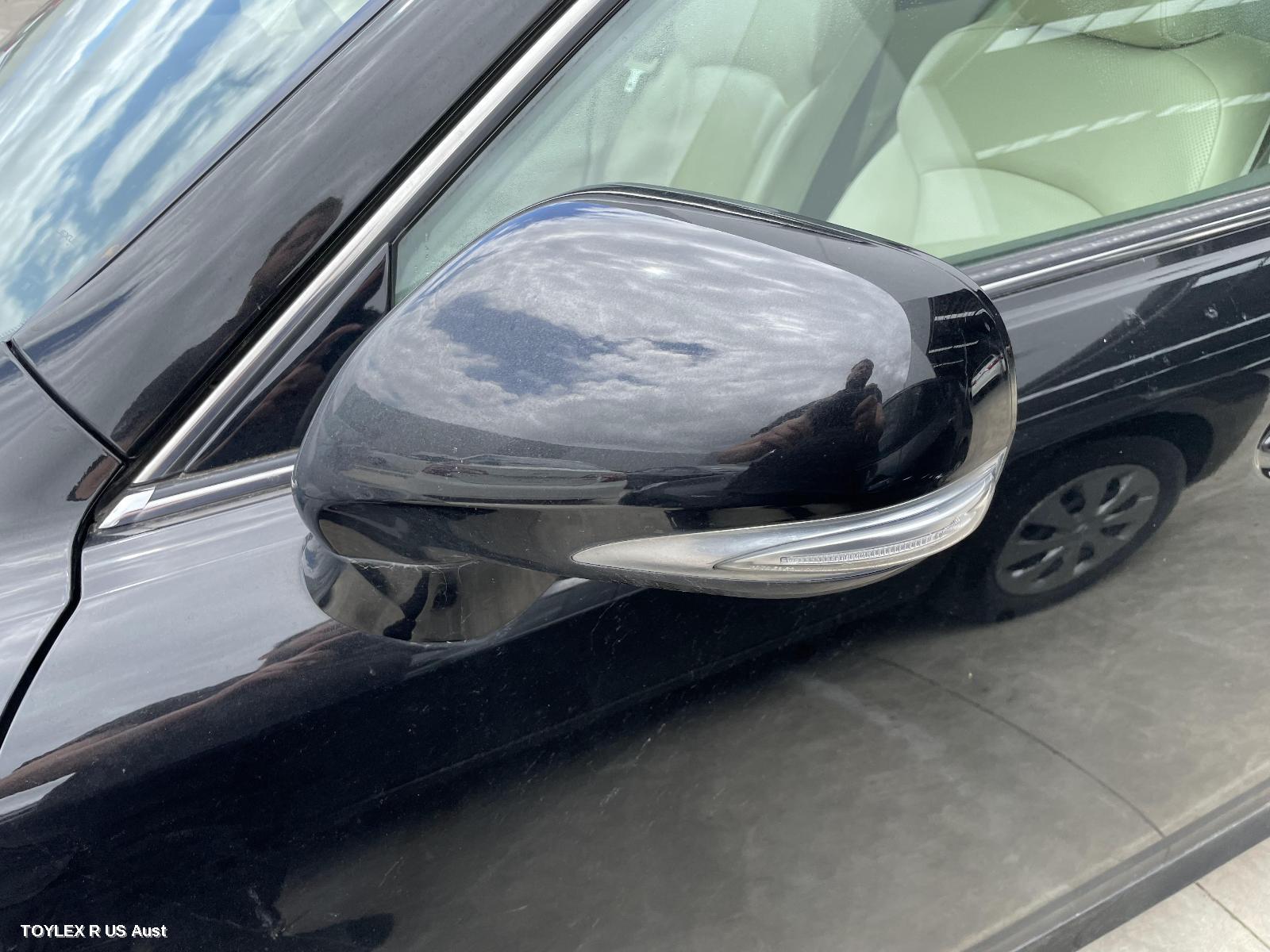 LEXUS IS250/IS250C 2010 Left Door Mirror IS250/IS350, GSE20R/GSE21R, SEDAN, PRESTIGE, W/ INDICATOR TYPE (1 PLUG)