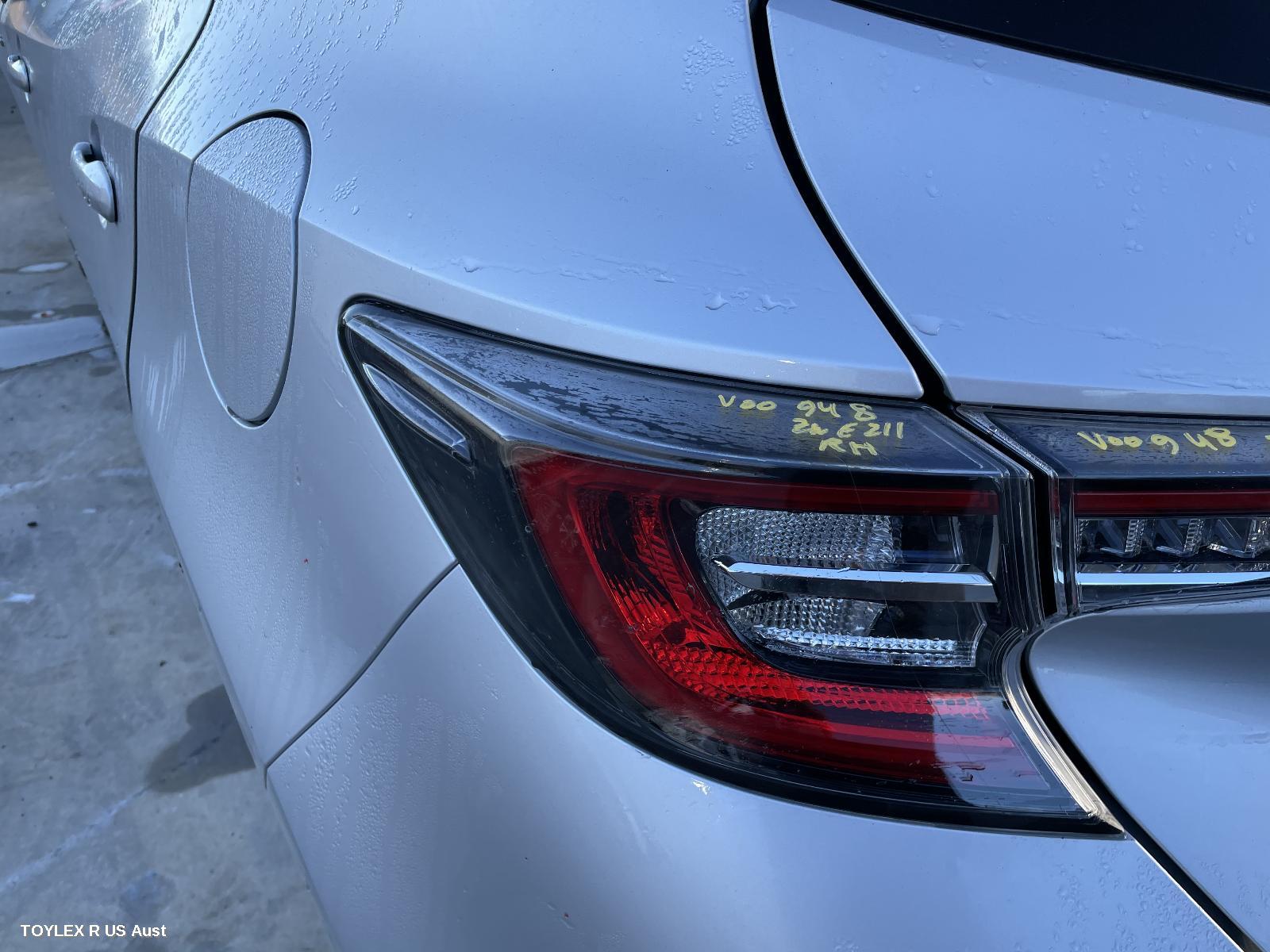 TOYOTA COROLLA 2020 Left Taillight E210, IN BODY, HATCH/WAGON