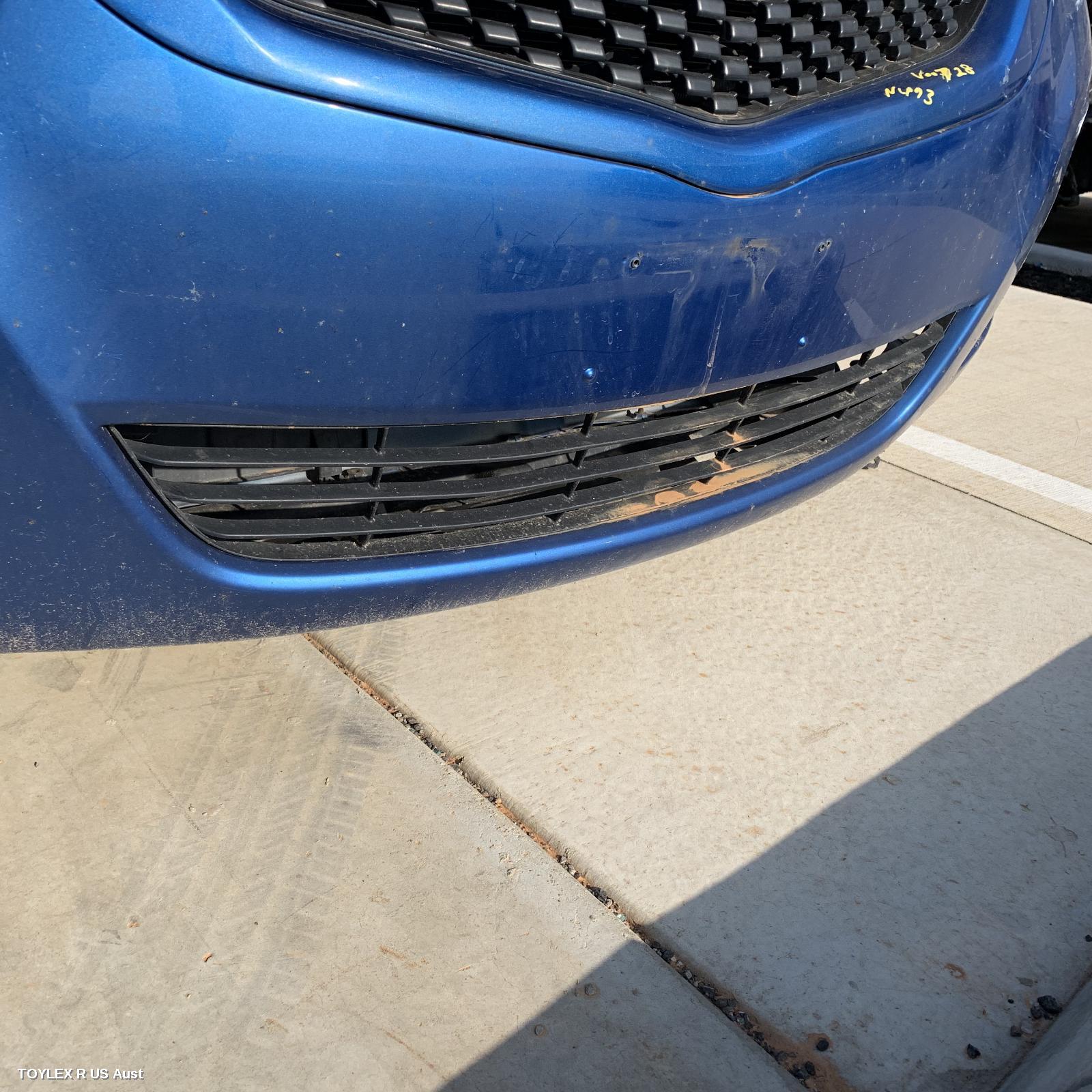 TOYOTA YARIS 2009 Grille BUMPER GRILLE, NCP9#, SEDAN