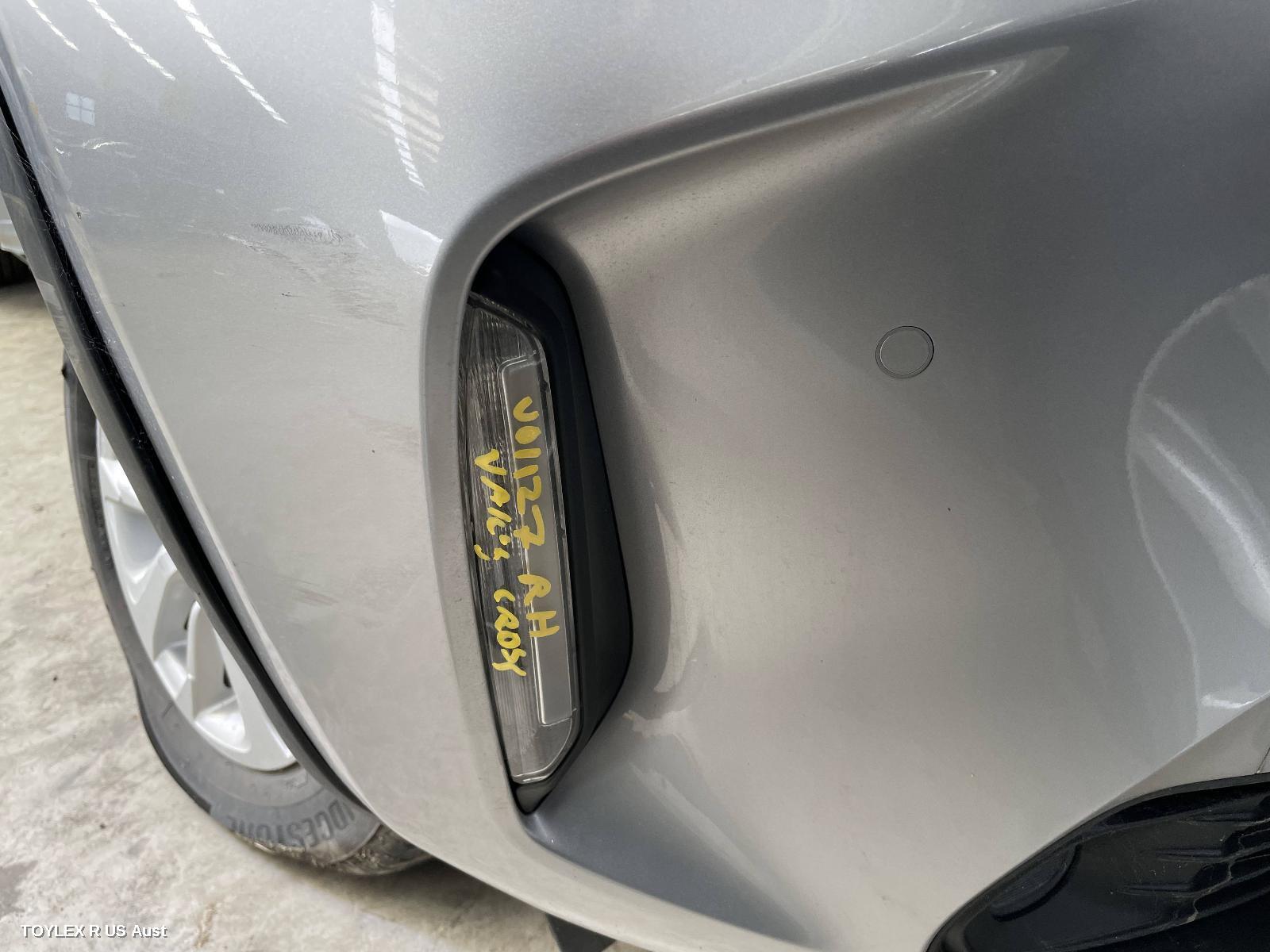 TOYOTA YARIS CROSS 2021 Right Indicator/Fog/Side XP210, BUMPER FLASHER, W/ DAYTIME RUNNING LAMP, LED TYPE