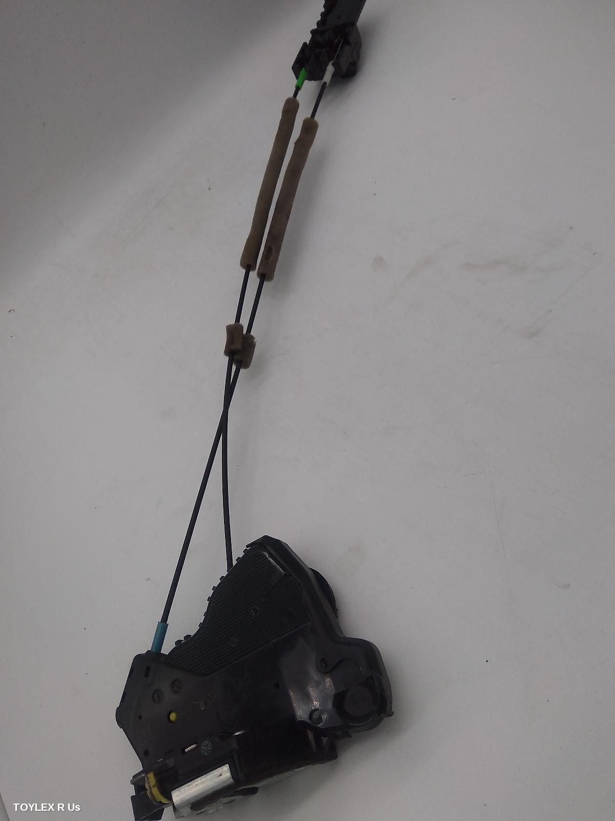 TOYOTA HIACE 2015 Door/Boot/Gate Lock LEFT FRONT DOOR LOCK, TRH/KDH