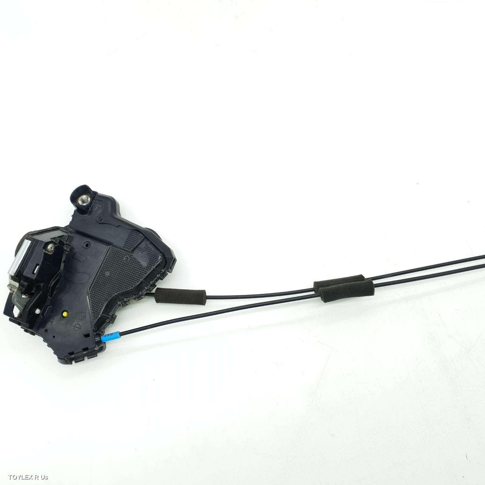 TOYOTA PRADO 2013 Door/Boot/Gate Lock RIGHT FRONT DOOR LOCK, 150 SERIES