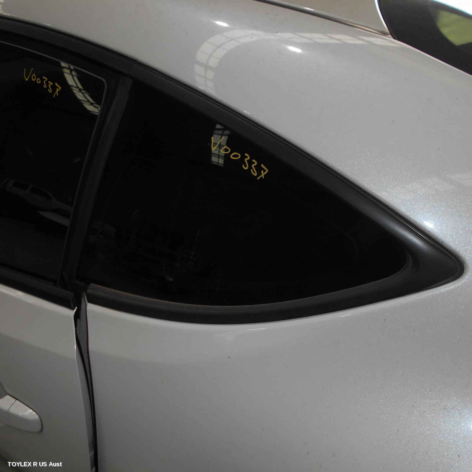 TOYOTA 86 2015 Left Rear Side Glass ZN6