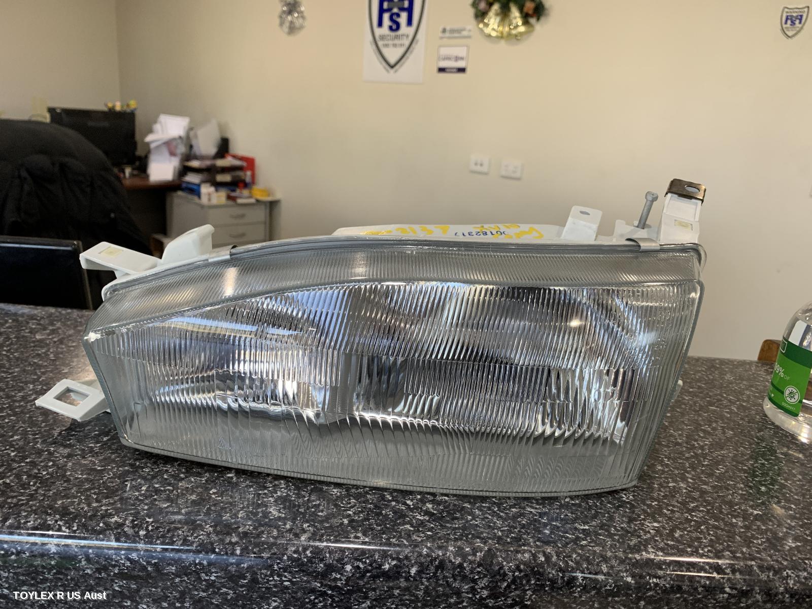 TOYOTA CAMRY 1995 Left Headlamp SK10, LENS# 301-954 (AUST TYPE)