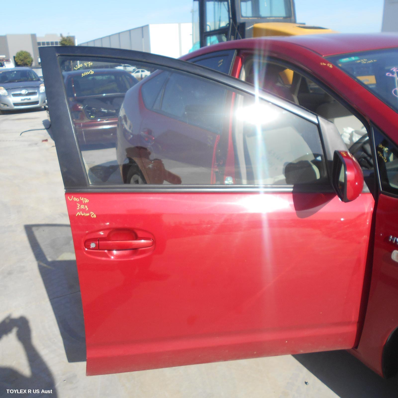 TOYOTA PRIUS 2008 Right Front Door NHW20R