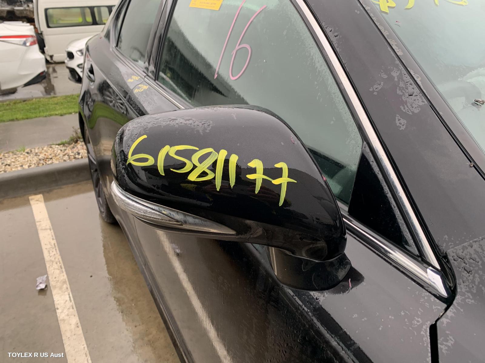 LEXUS IS250/IS250C 2011 Right Door Mirror IS250/IS350, GSE20R/GSE21R, SEDAN, F SPORT/SPORTS LUXURY, W/ INDICATOR TYPE (2 PLUG)