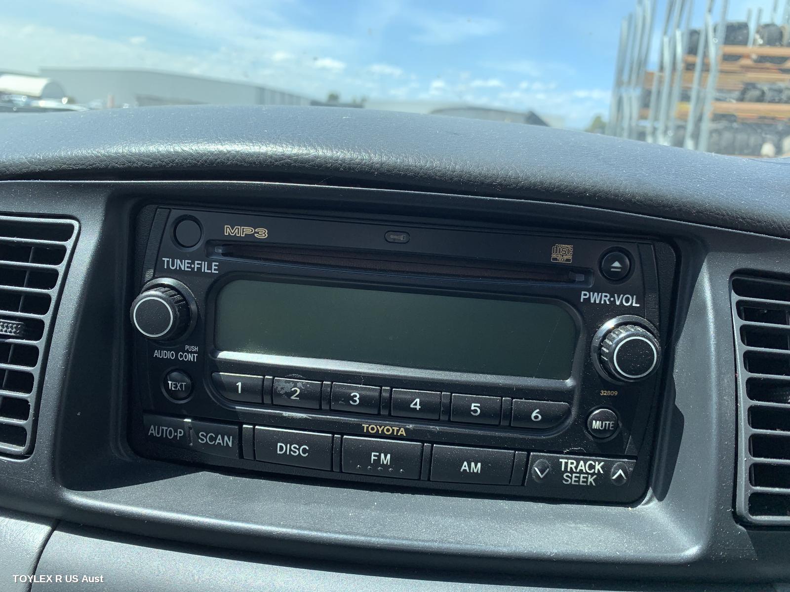 TOYOTA COROLLA 2005 Radio/Cd/Dvd/Sat/Tv SINGLE DISC CD PLAYER (P/N ON FACE 32809), ZZE122