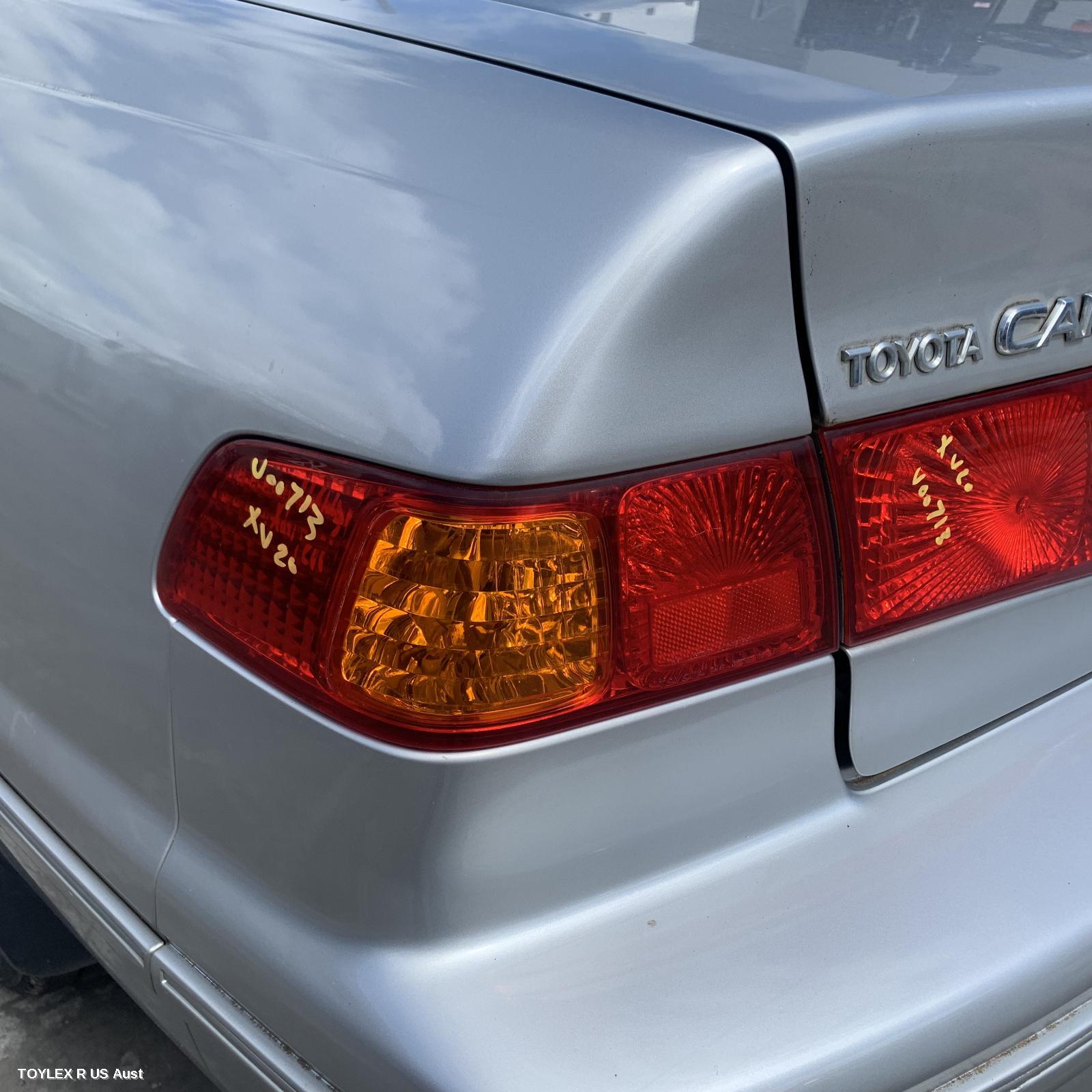 TOYOTA CAMRY 2000 Left Taillight SK20, SEDAN