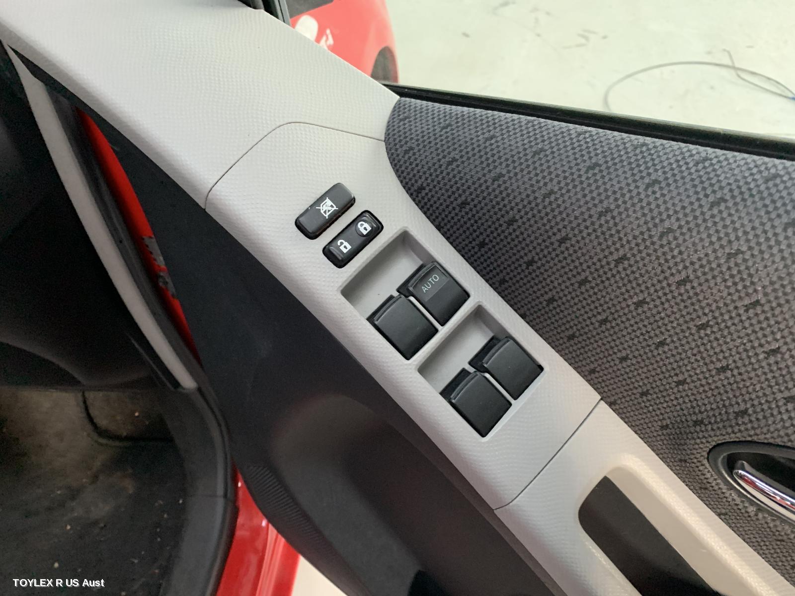 TOYOTA YARIS 2008 Pwr Dr Wind Switch RH FRONT (MASTER SWITCH), 4 SWITCH TYPE, 5DR HATCH/SEDAN, NCP9#