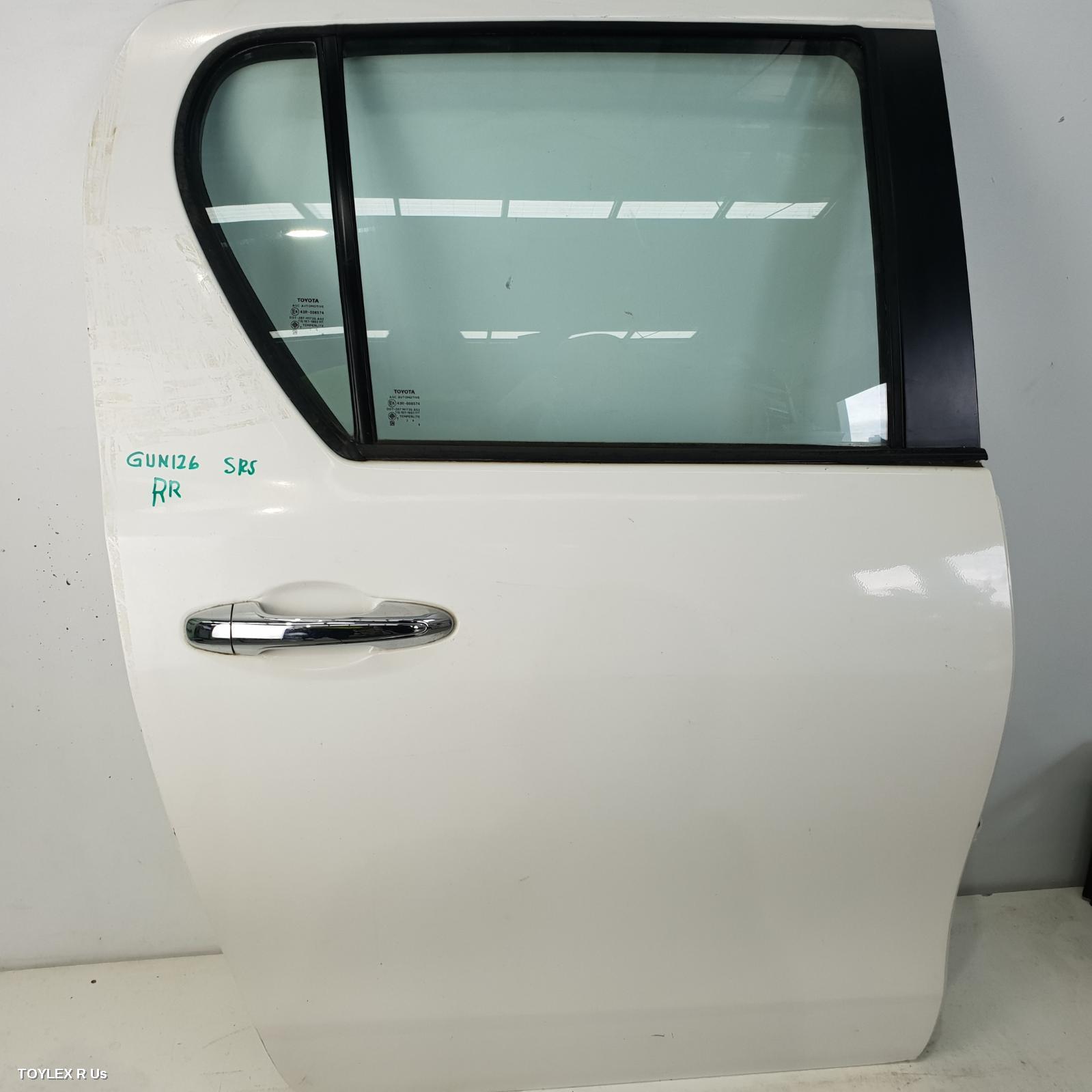 TOYOTA HILUX 2021 Right Rear Door Sliding EXTRA CAB