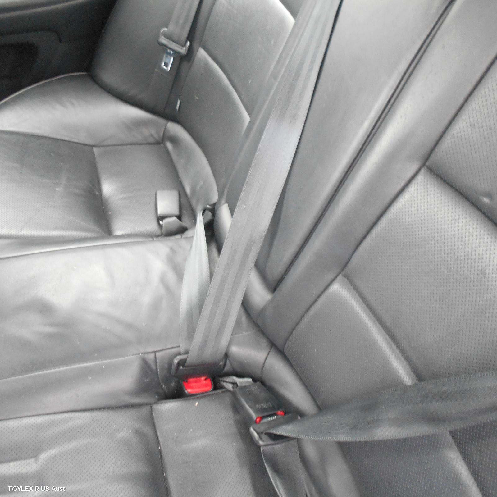 LEXUS IS200/IS300 1999 Seatbelt/Stalk CENTRE REAR, SEAT BELT STALK ONLY