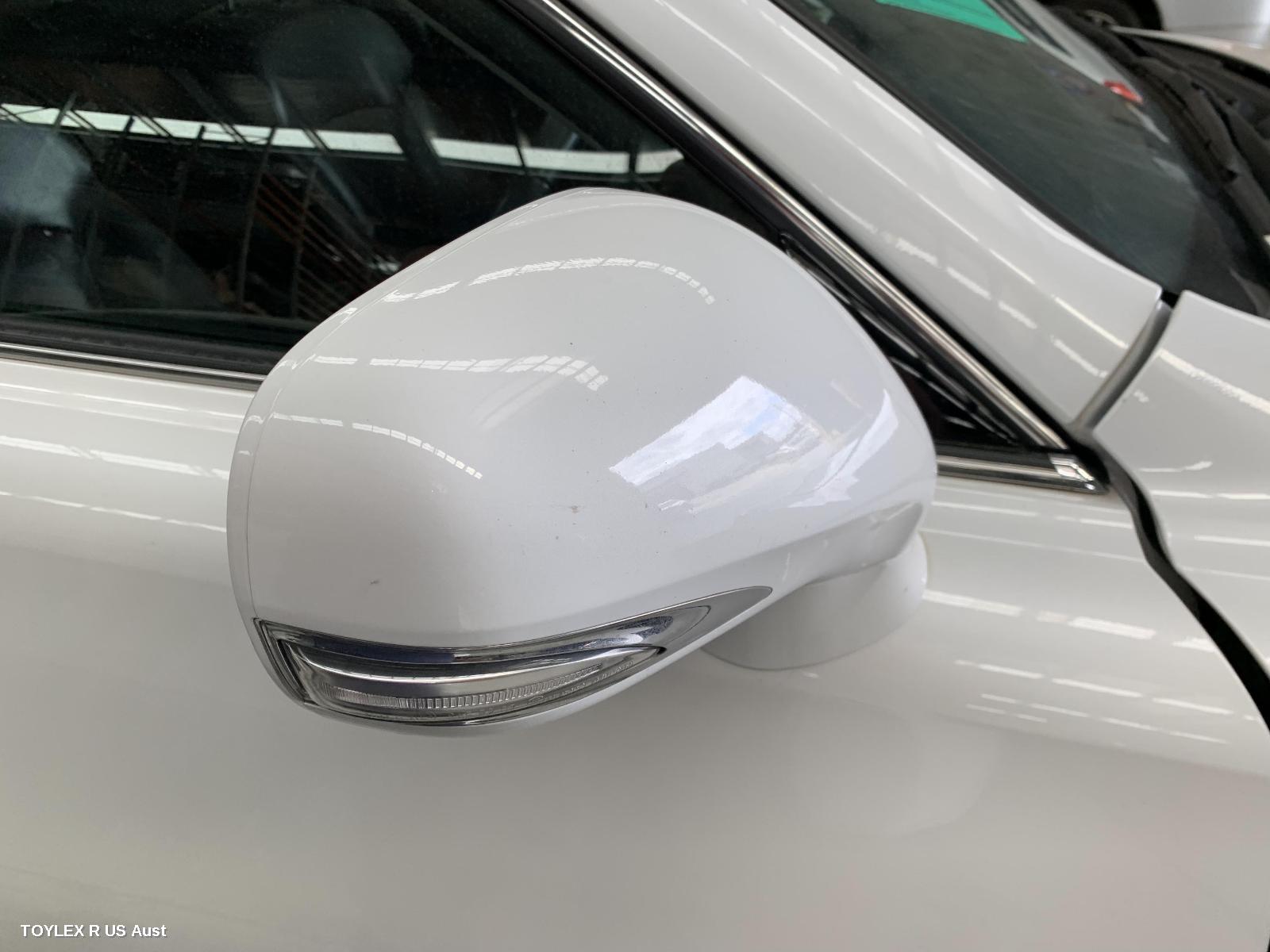 LEXUS IS250/IS250C 2012 Right Door Mirror IS250/IS350, GSE20R/GSE21R, SEDAN, PRESTIGE, W/ INDICATOR TYPE (1 PLUG)
