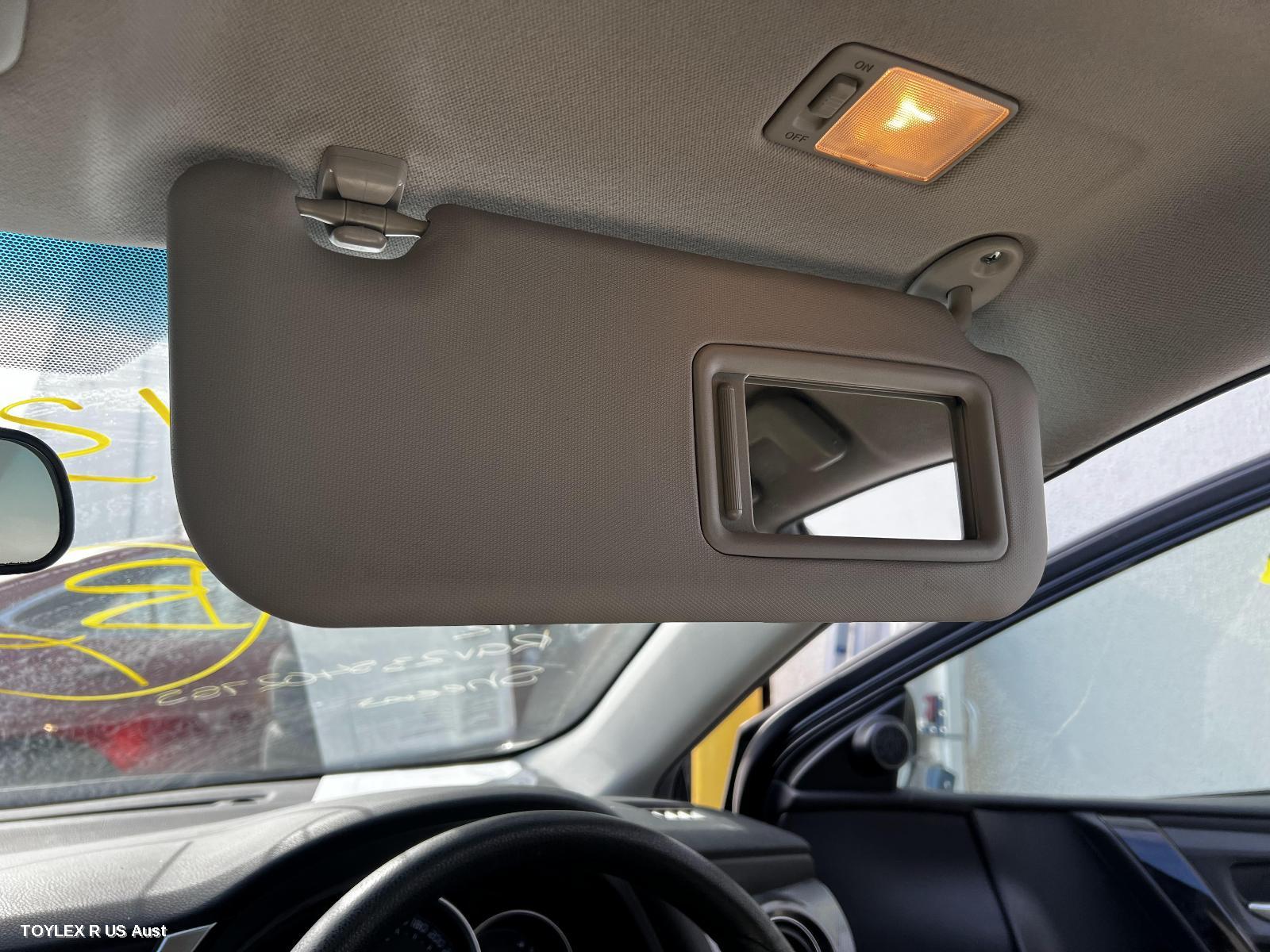 TOYOTA COROLLA 2016 Sunvisor ZRE182R/ZWE186R, RH SIDE