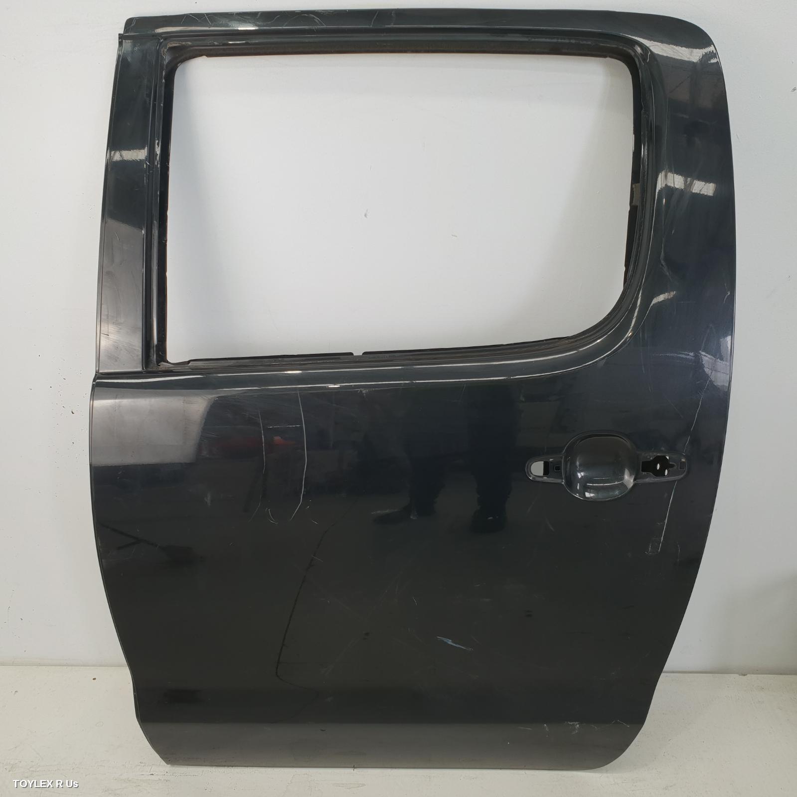 TOYOTA HILUX 2010 Left Rear Door/Sliding DUAL CAB