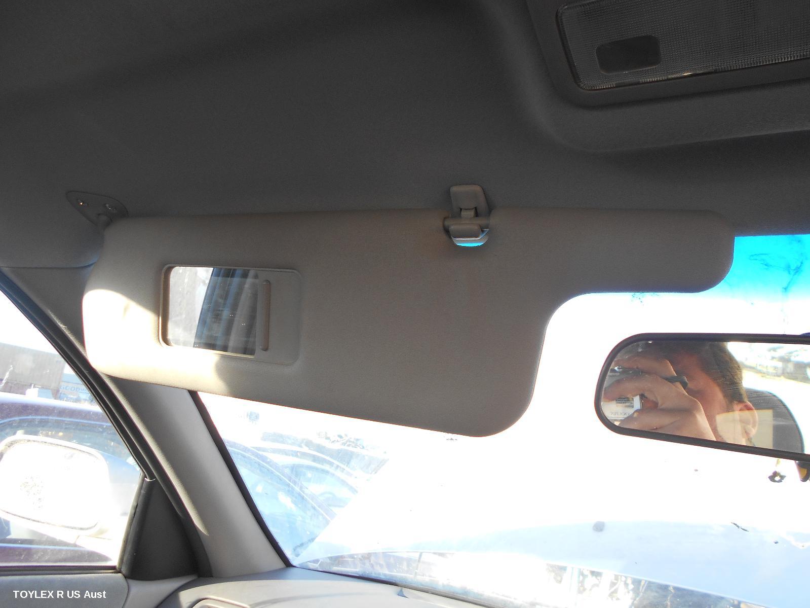 TOYOTA AVALON 2003 Sunvisor MCX10R, LH SIDE