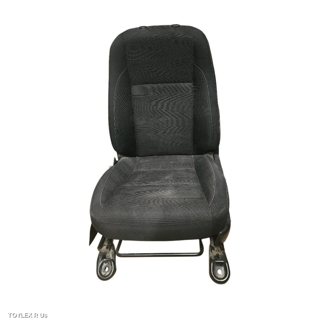 TOYOTA HILUX 2017 Front Seat EXTRA CAB, SR, LH FRONT, CLOTH, BLACK