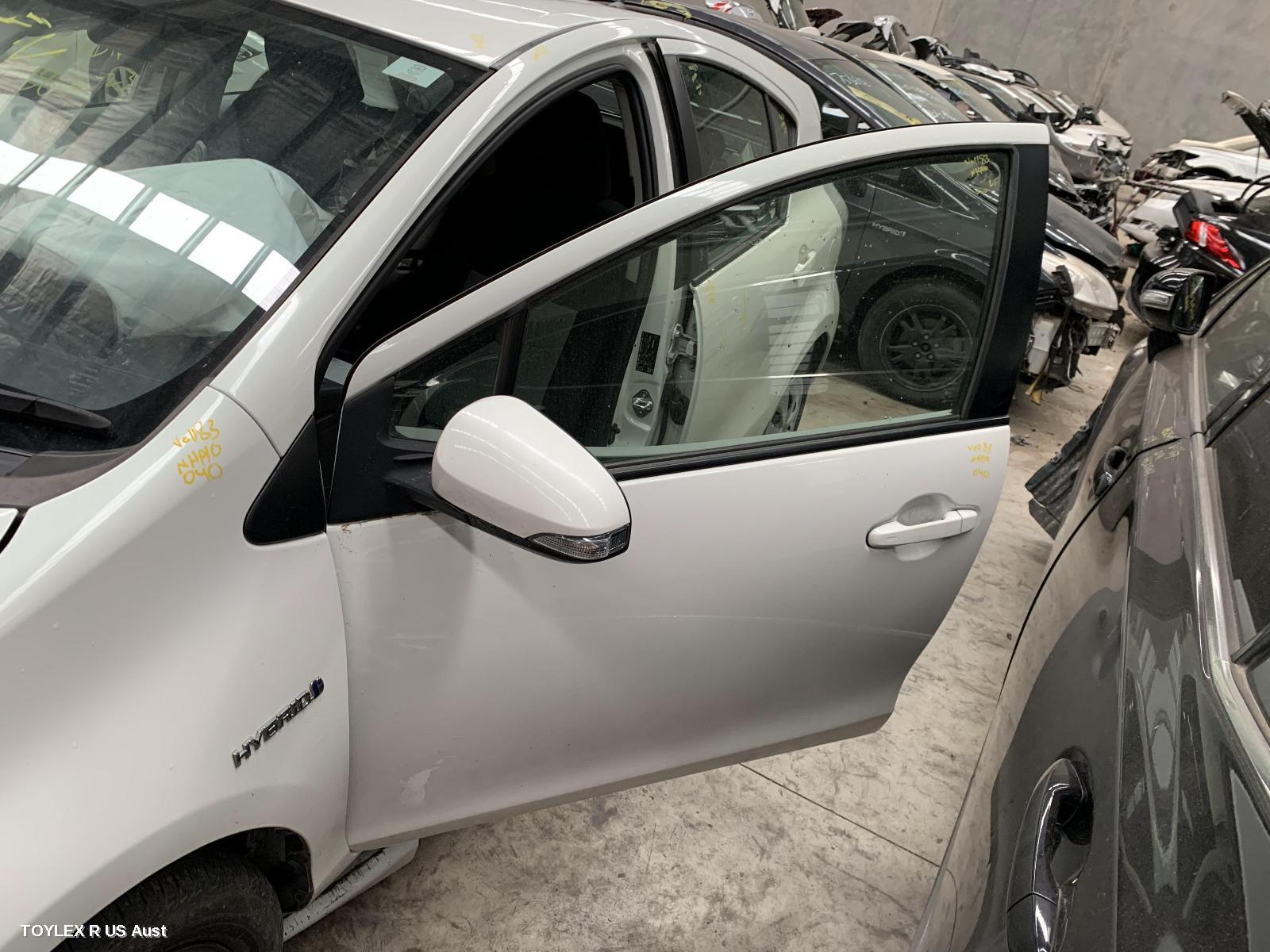 TOYOTA PRIUS 2014 Left Front Door NHP10R, PRIUS C
