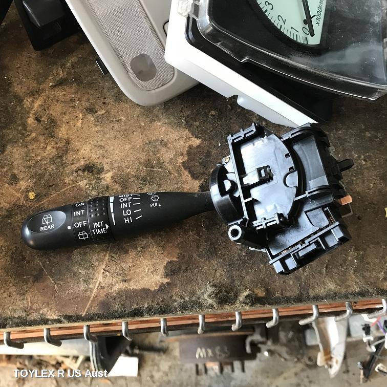 TOYOTA COROLLA 2004 Combination Switch ZZE122, WIPER SWITCH, HATCH/WAGON