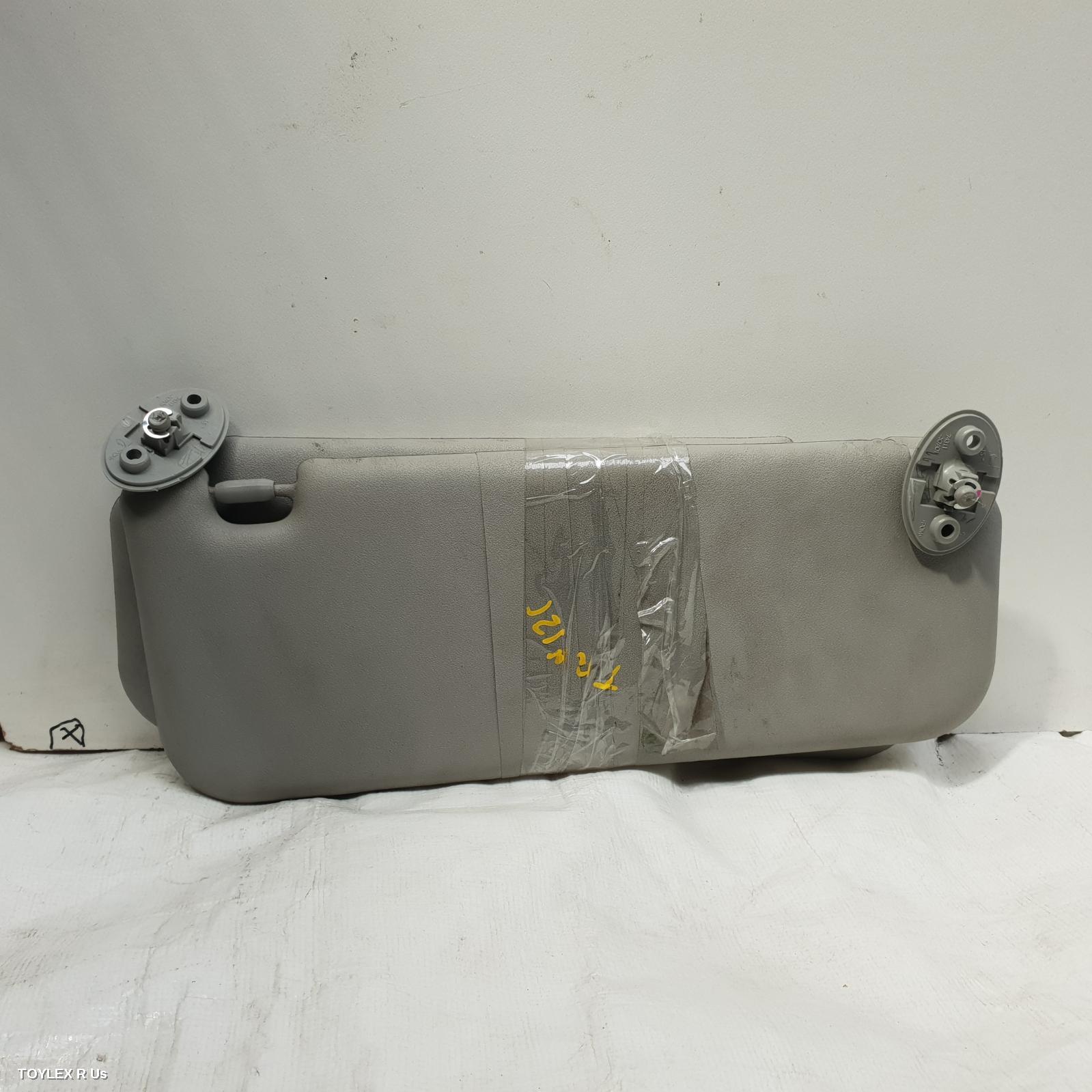 TOYOTA HILUX 2016 Sunvisor PAIR
