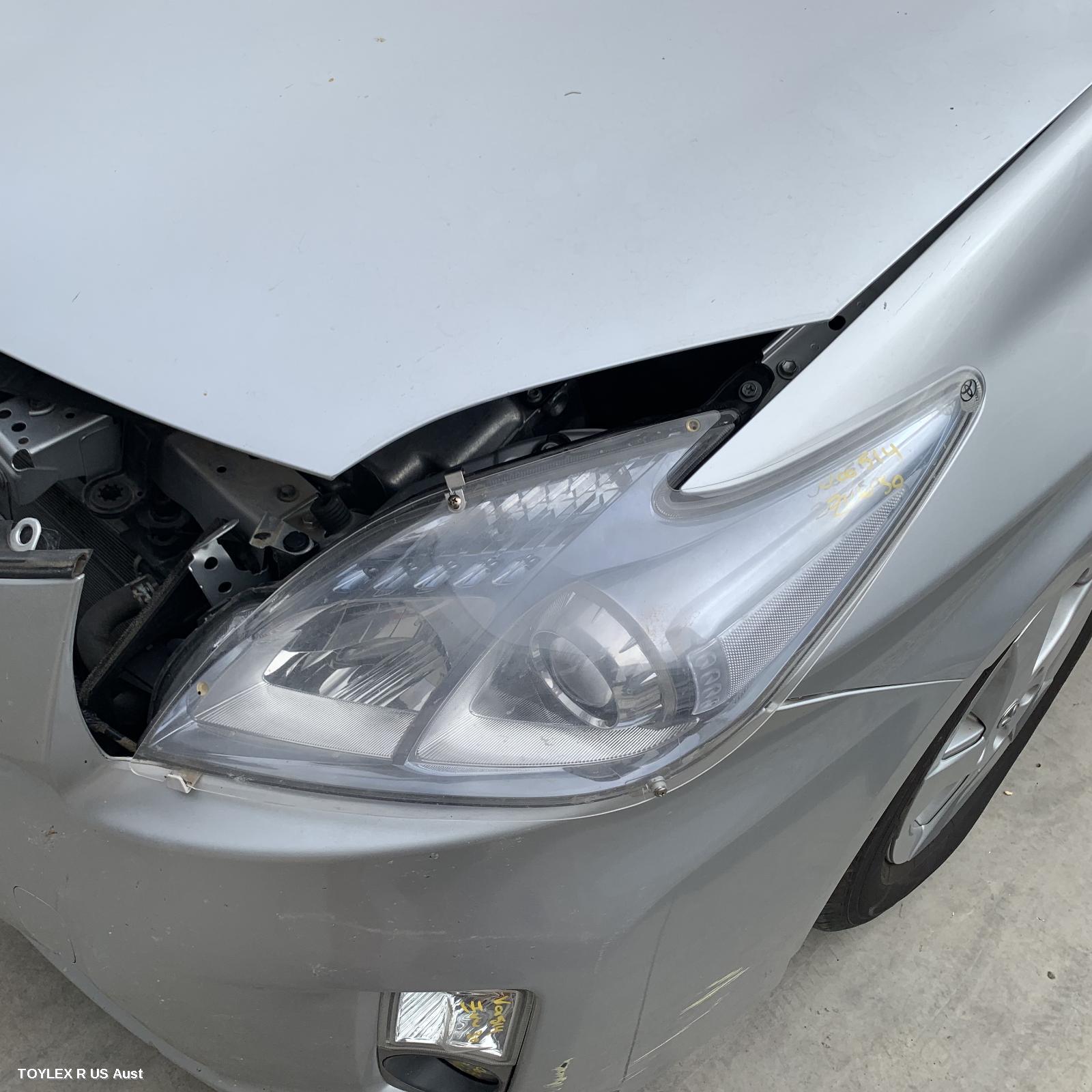 TOYOTA PRIUS, Left Headlamp, ZVW30R, HALOGEN TYPE, 06/09-12/11