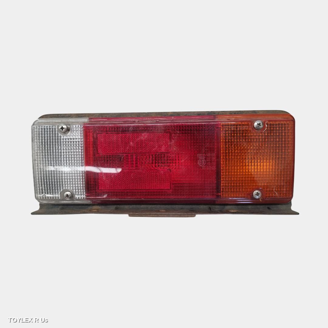 TOYOTA HILUX 2017 Right Taillight IN CHASSIS