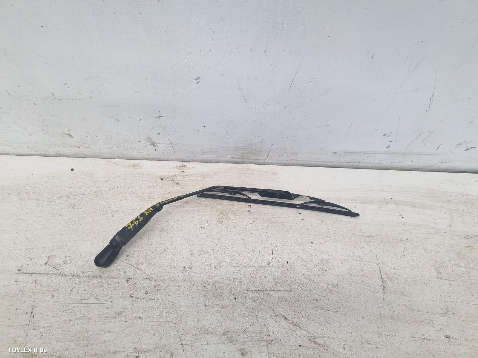 TOYOTA LANDCRUISER 2010 Wiper Arm TAILGATE, 78/79 SERIES