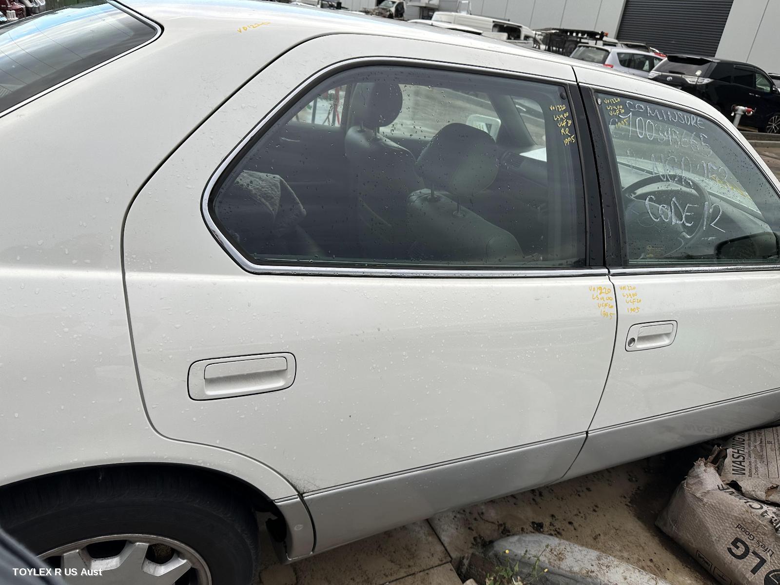 LEXUS LS400 1995 Right Rear Door Sliding