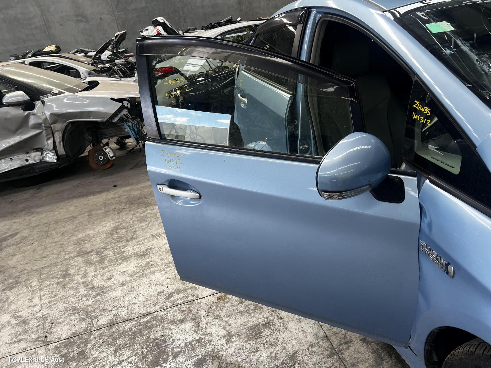 TOYOTA PRIUS 2012 Right Front Door ZVW30R