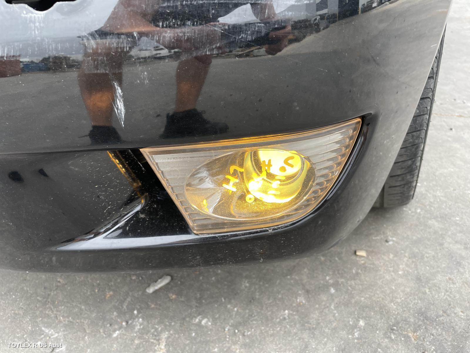 LEXUS IS200/IS300 2005 Left Indicator/Fog/Side BUMPER FOGLAMP, CLEAR LENS TYPE