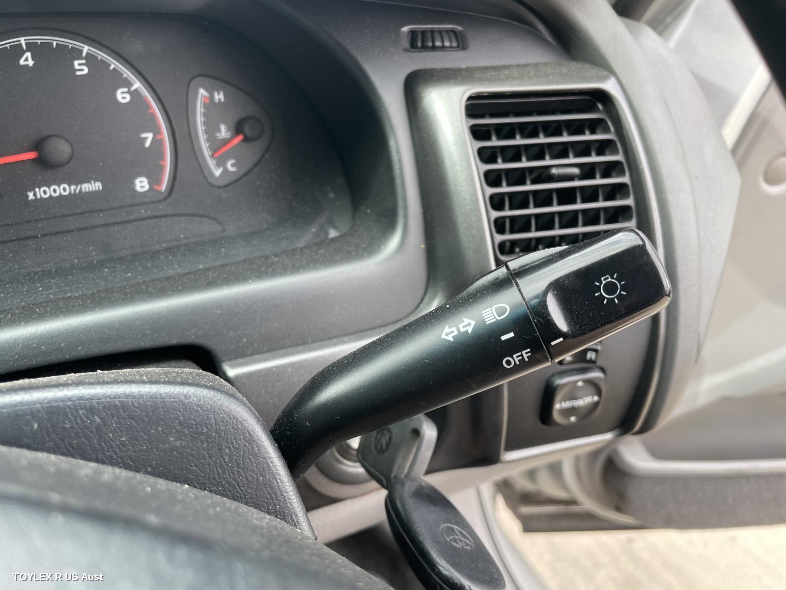 TOYOTA AVALON 2005 Combination Switch FLASHER SWITCH, MCX10R, NON GRANDE TYPE