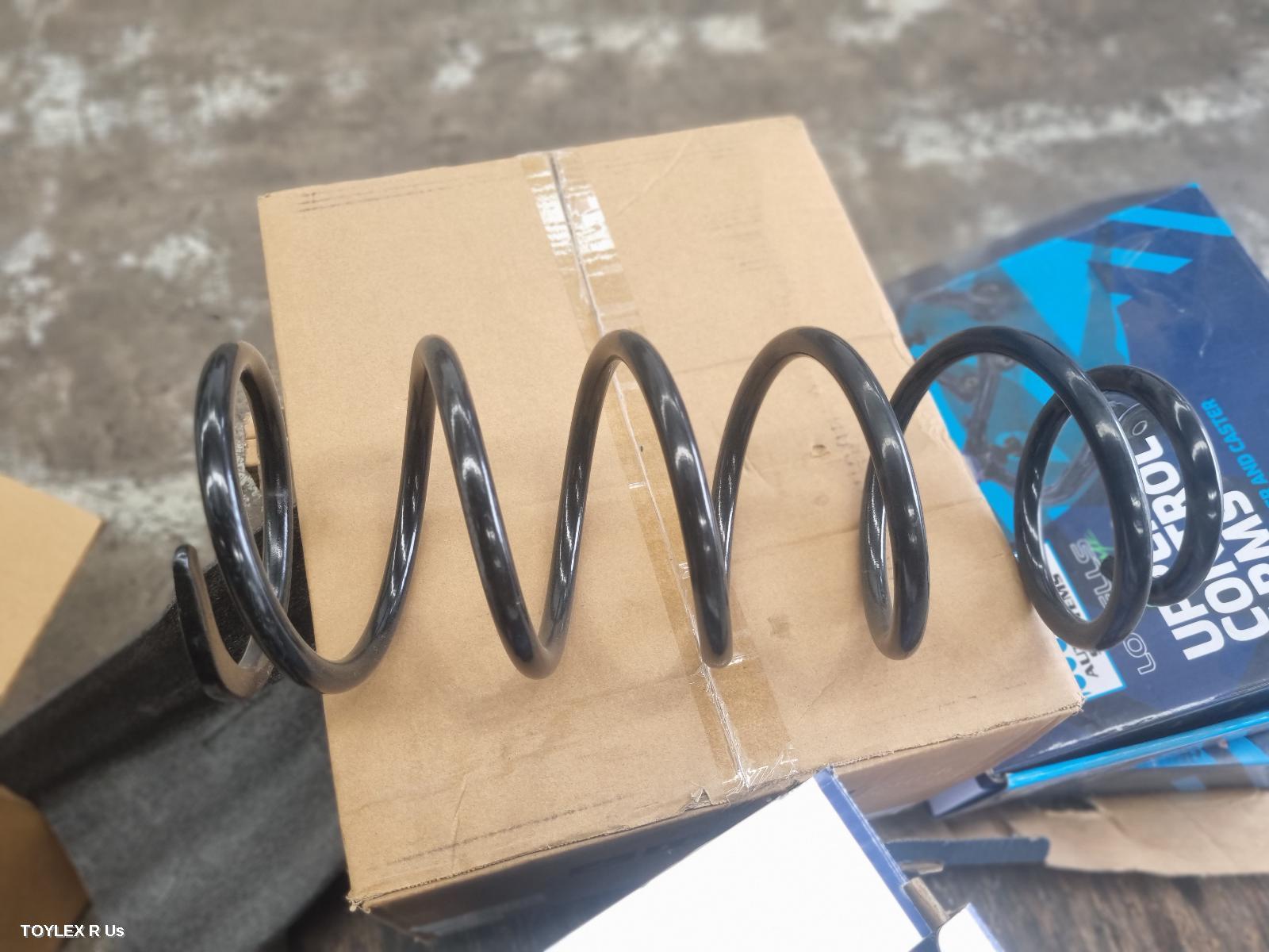 TOYOTA LANDCRUISER 2021 Rear Coil Spring 200 SERIES