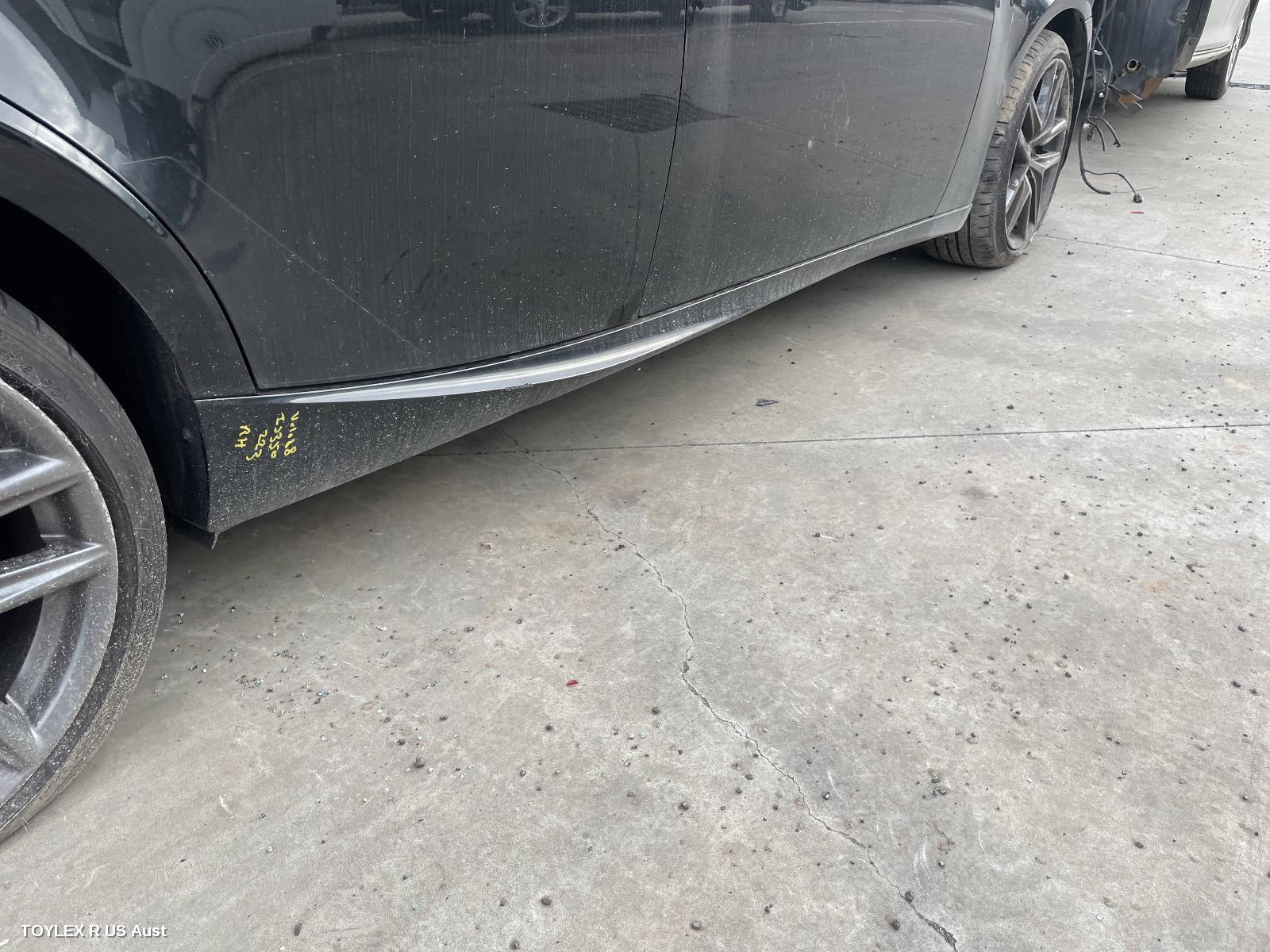 LEXUS IS SERIES 2019 Side Step/Skirt XE30, RH SIDE
