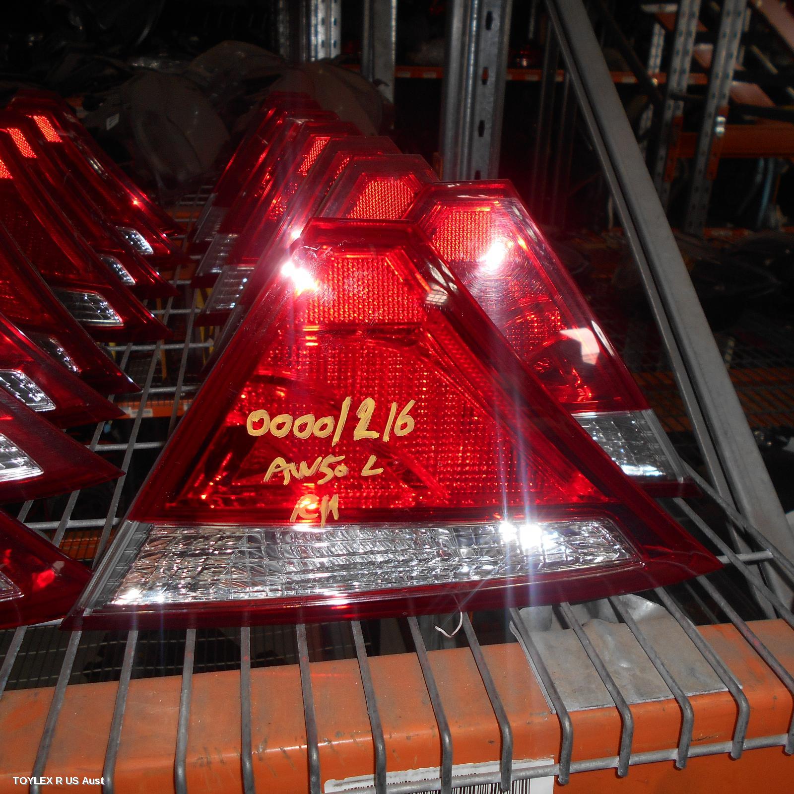 TOYOTA CAMRY 2016 Rear Garnish BOOTLID LAMP (RH SIDE), ACV50