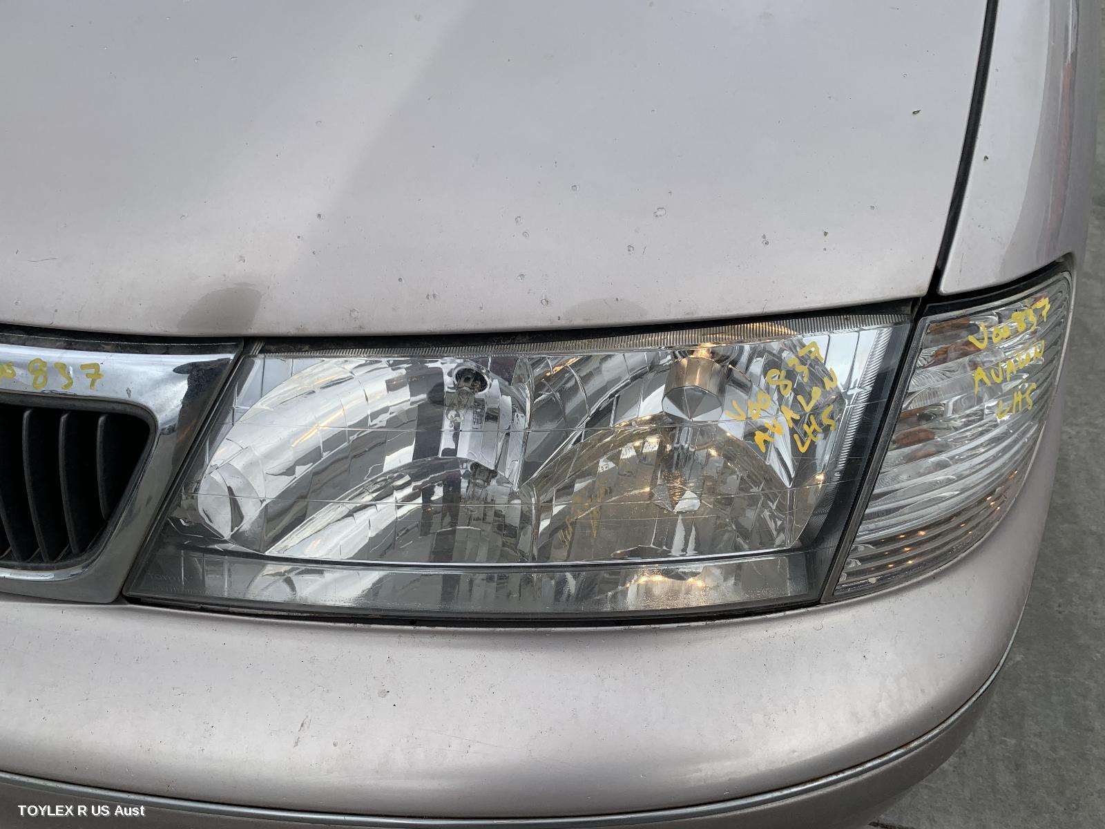 TOYOTA AVALON 2002 Left Headlamp MCX10R, HELLA LENS#