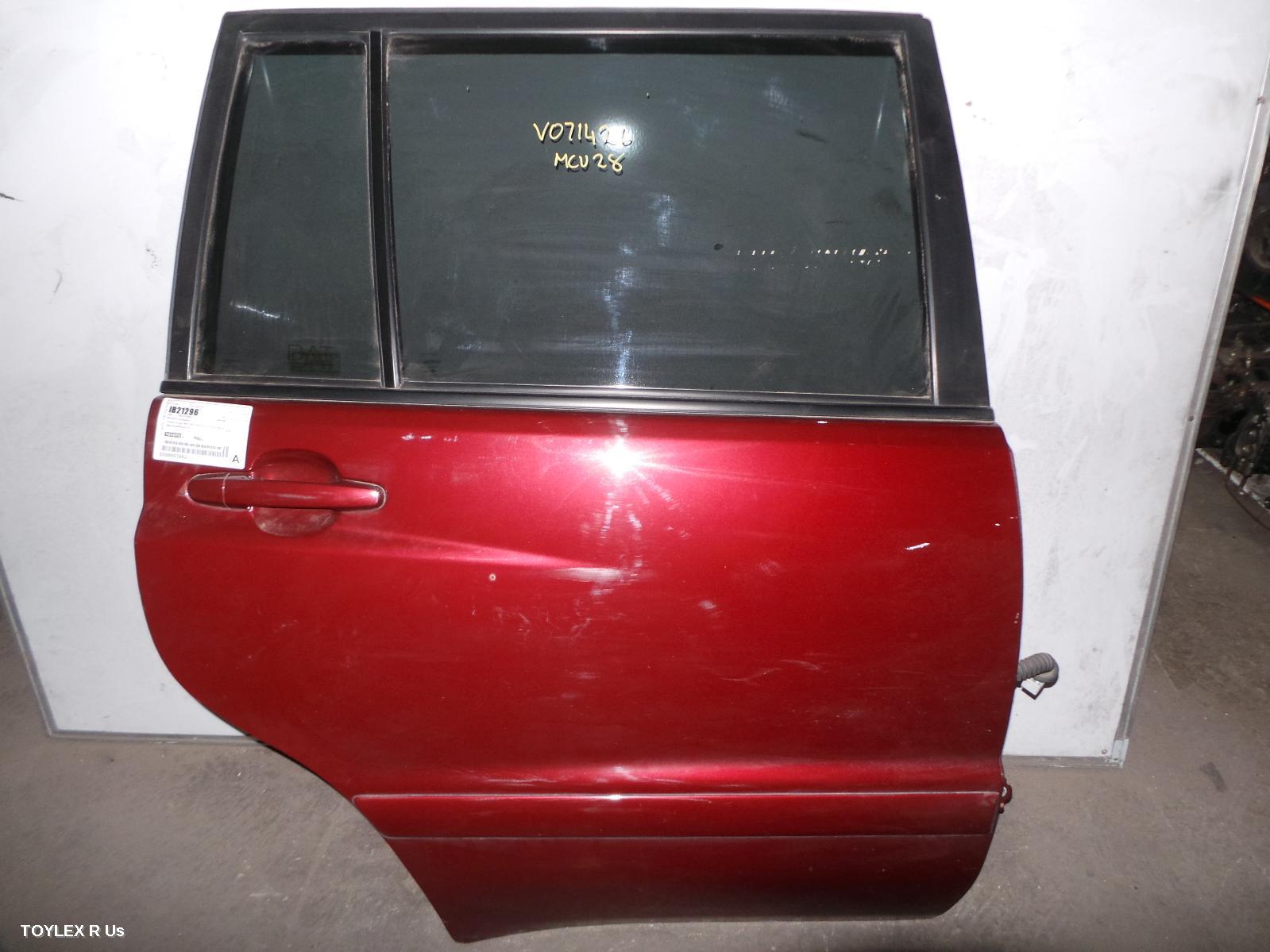 TOYOTA KLUGER 2003 Right Rear Door Sliding MCU28R