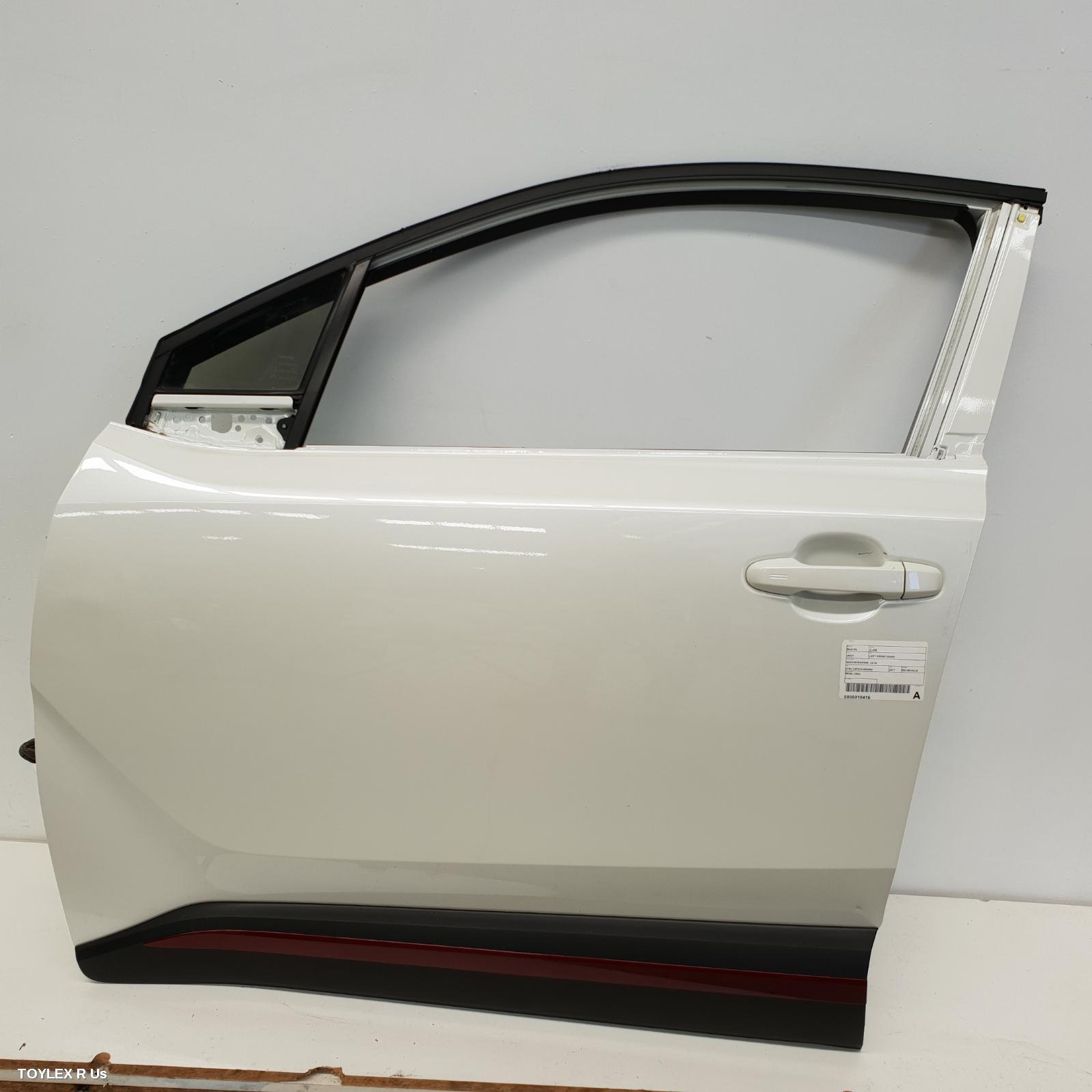 TOYOTA C-HR 2019 Left Front Door GEN 1