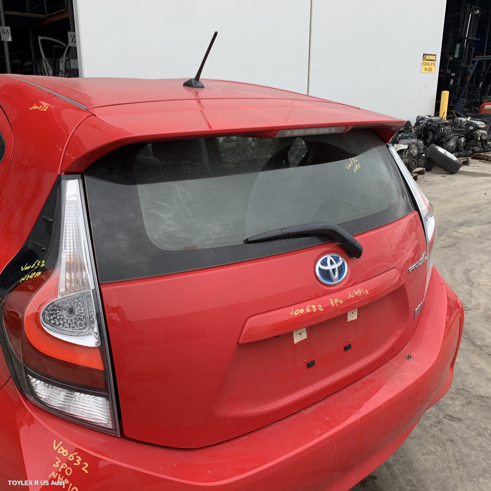 TOYOTA PRIUS 2018 Bootlid/Tailgate NHP10R, PRIUS C, TAILGATE, SMALL SPOILER TYPE