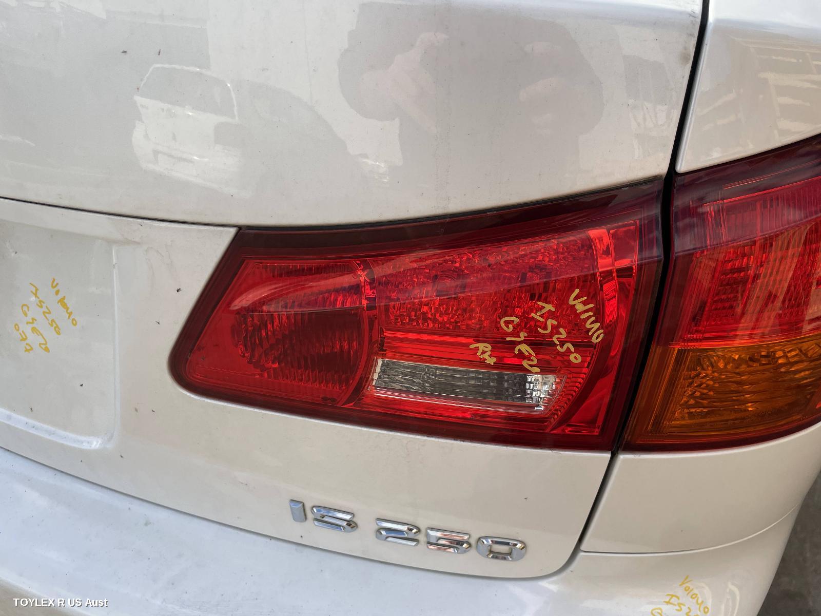 LEXUS IS250/IS250C 2008 Rear Garnish IS250, BOOTLID LAMP (RH SIDE), GSE20R, SEDAN