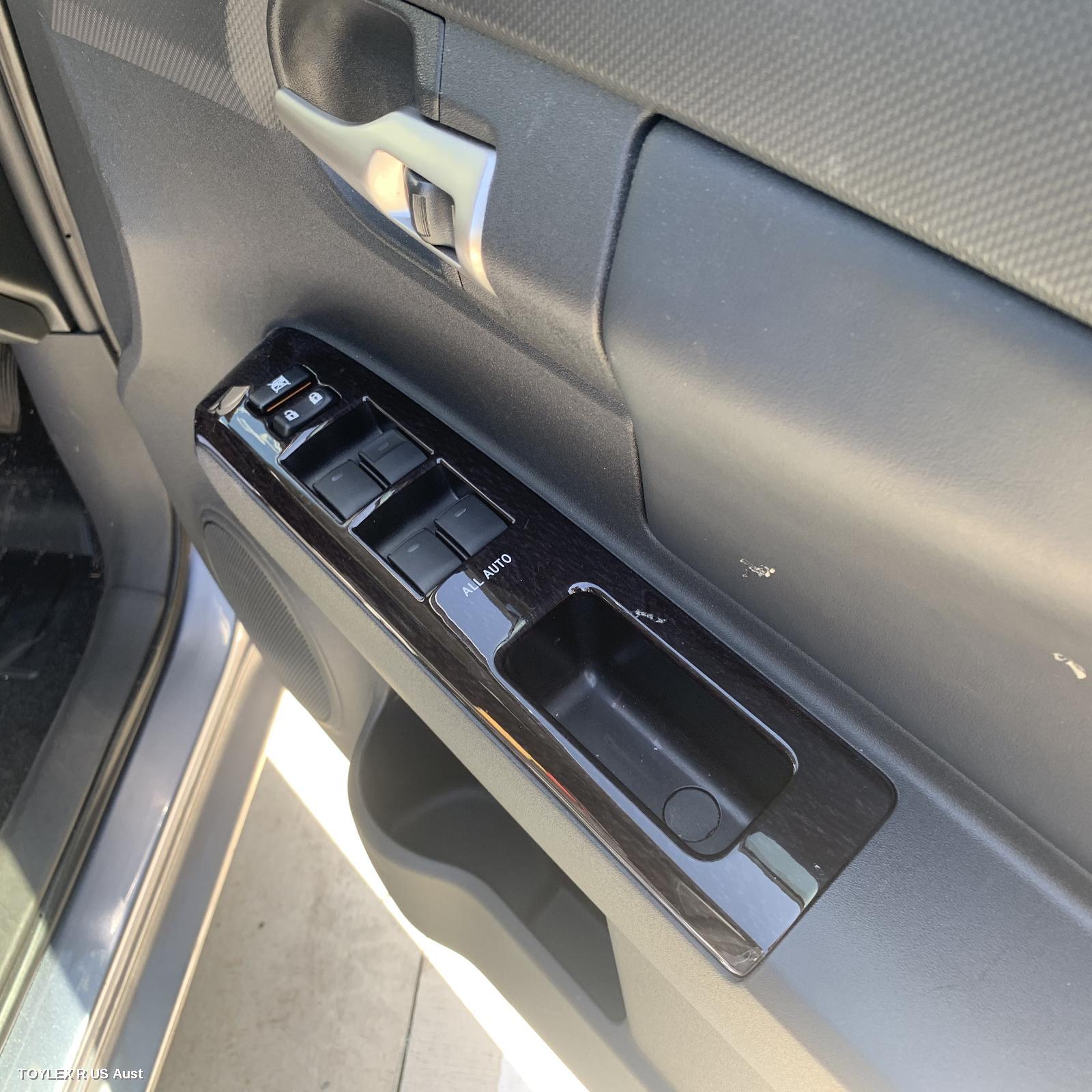 TOYOTA RUKUS 2012 Pwr Dr Wind Switch RH FRONT (MASTER SWITCH), AZE151R